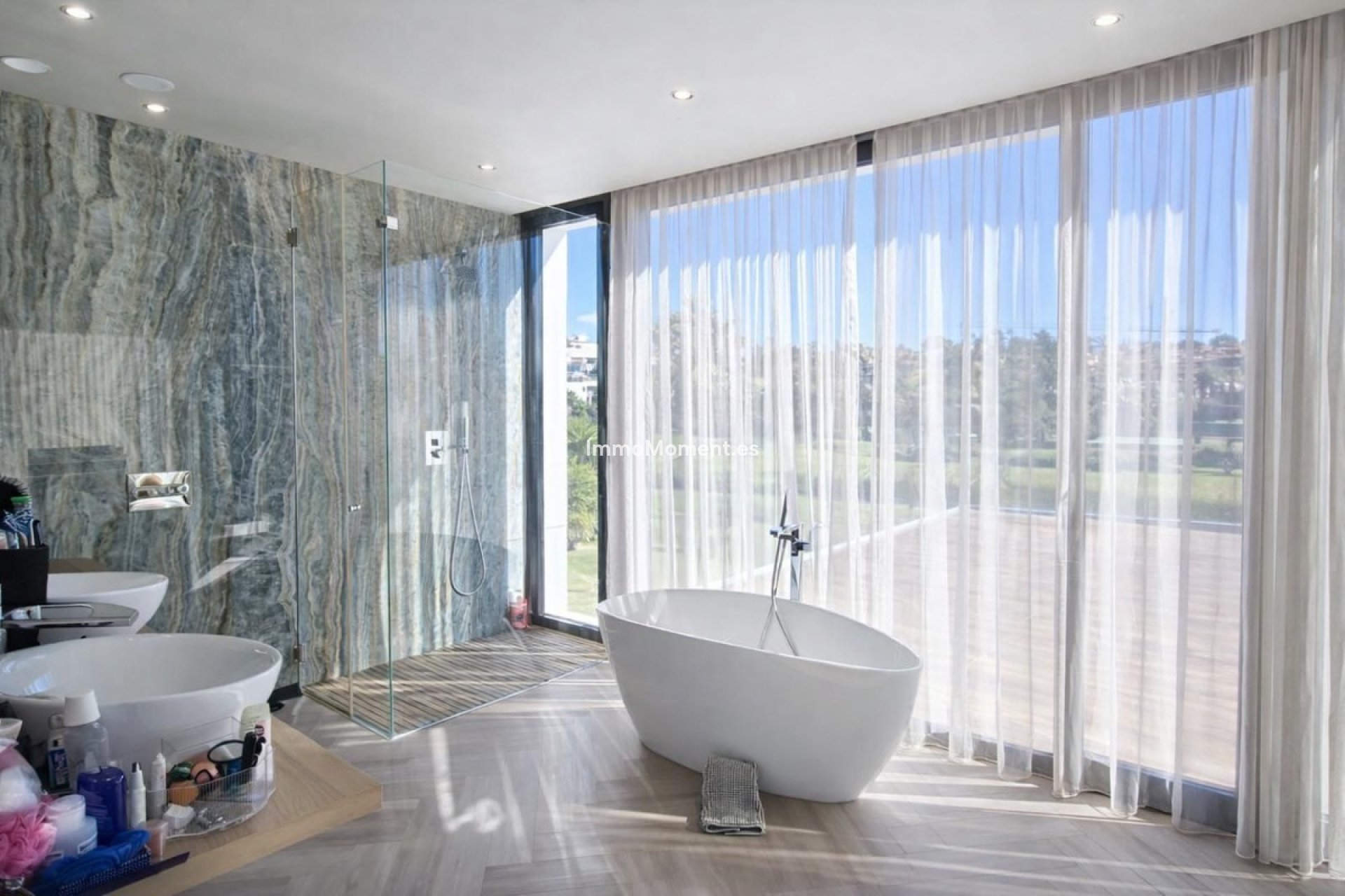 Resale - Villa - Estepona - Atalaya