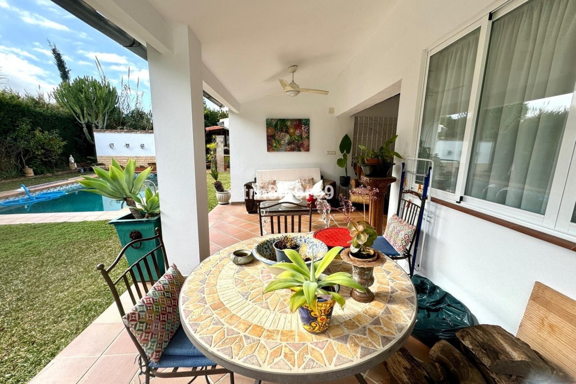 Resale - Villa - Estepona - Atalaya