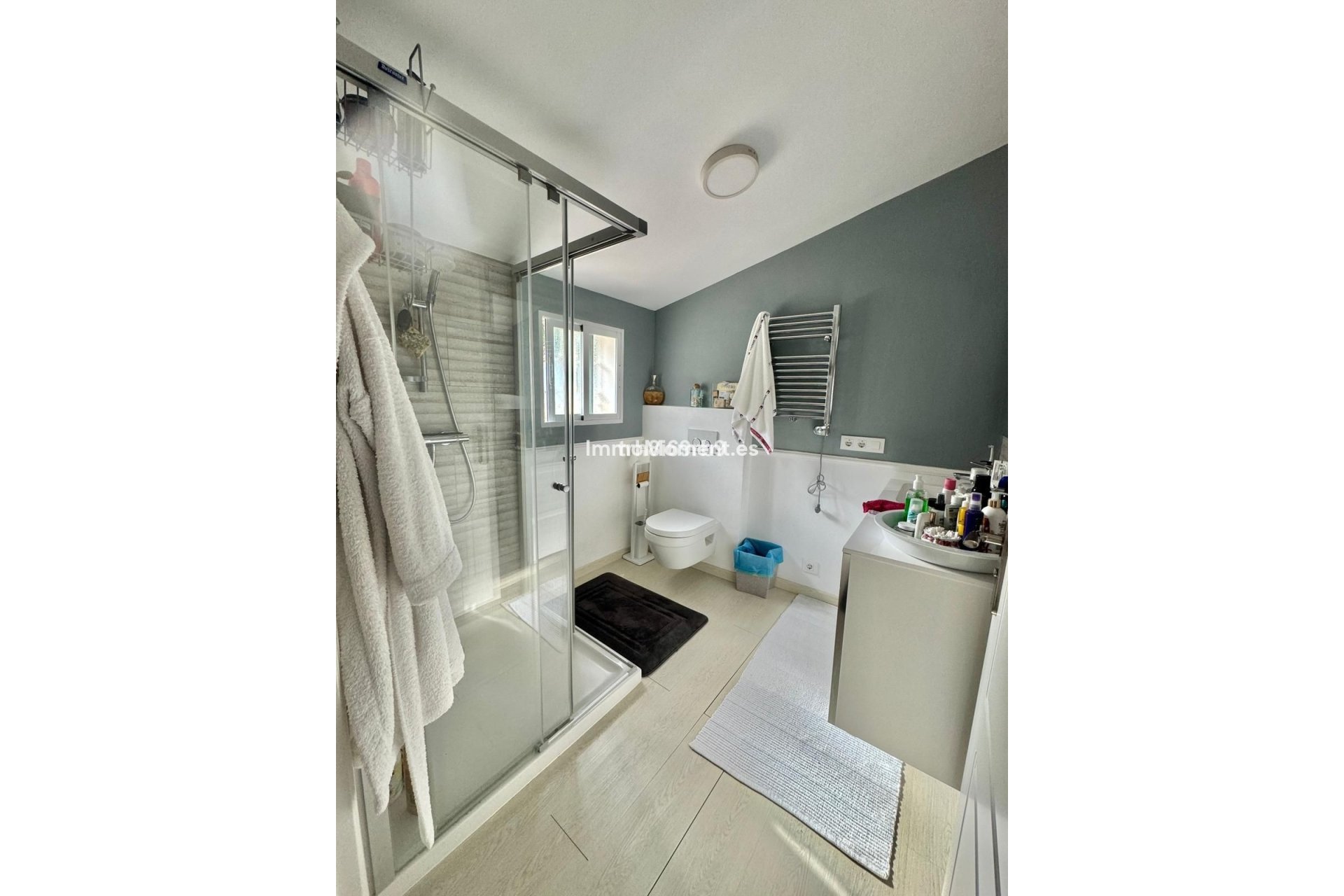 Resale - Villa - Estepona - Atalaya