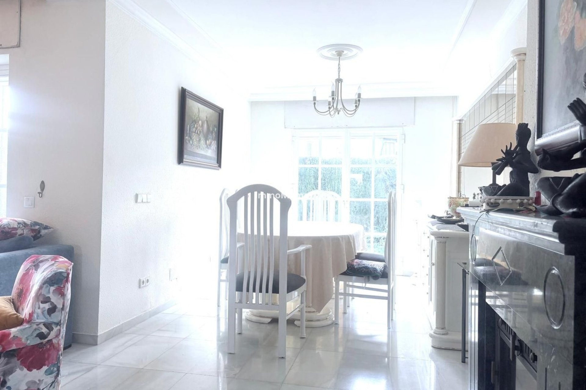 Resale - Villa - Estepona - Cancelada