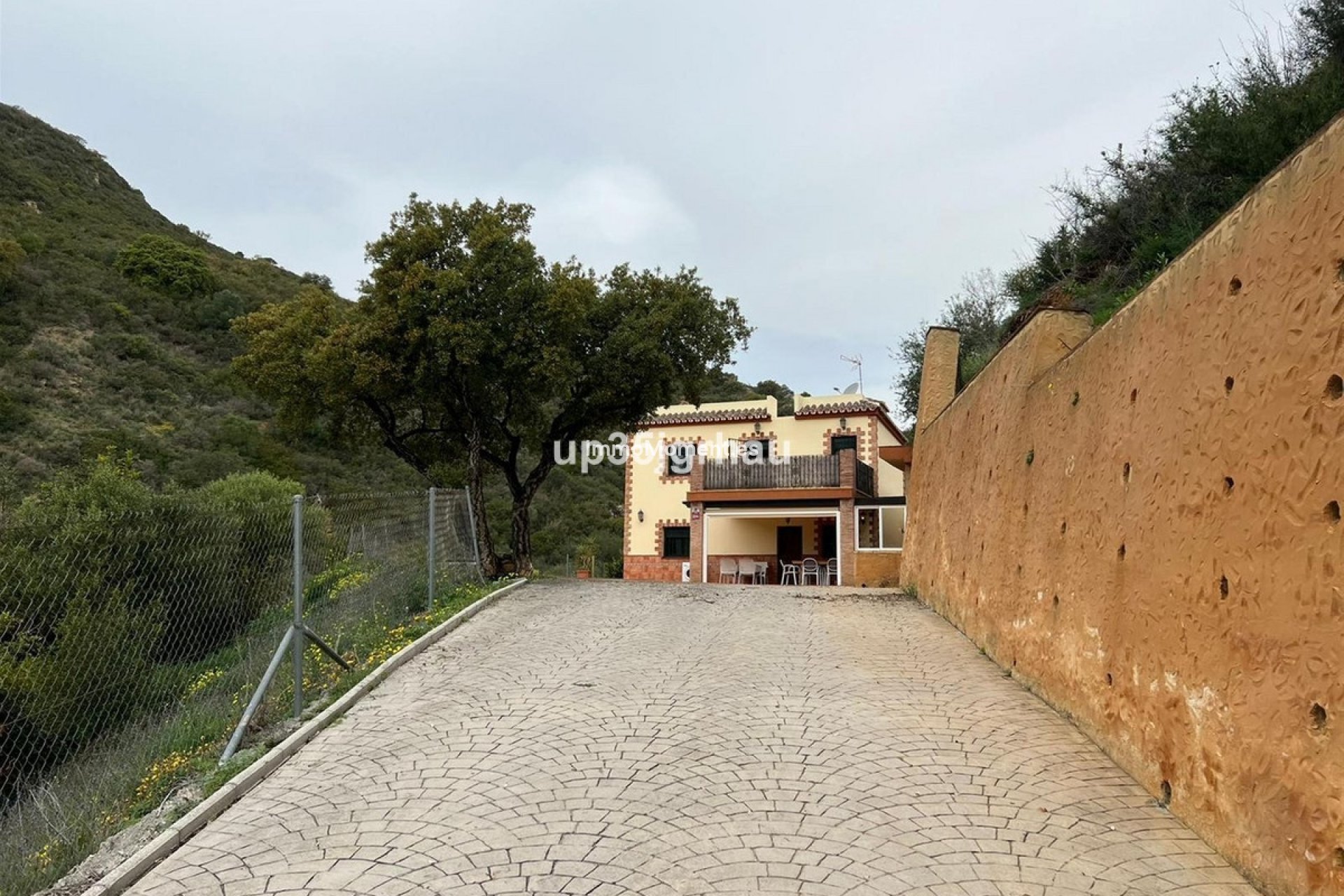 Resale - Villa - Estepona - Estepona Centro