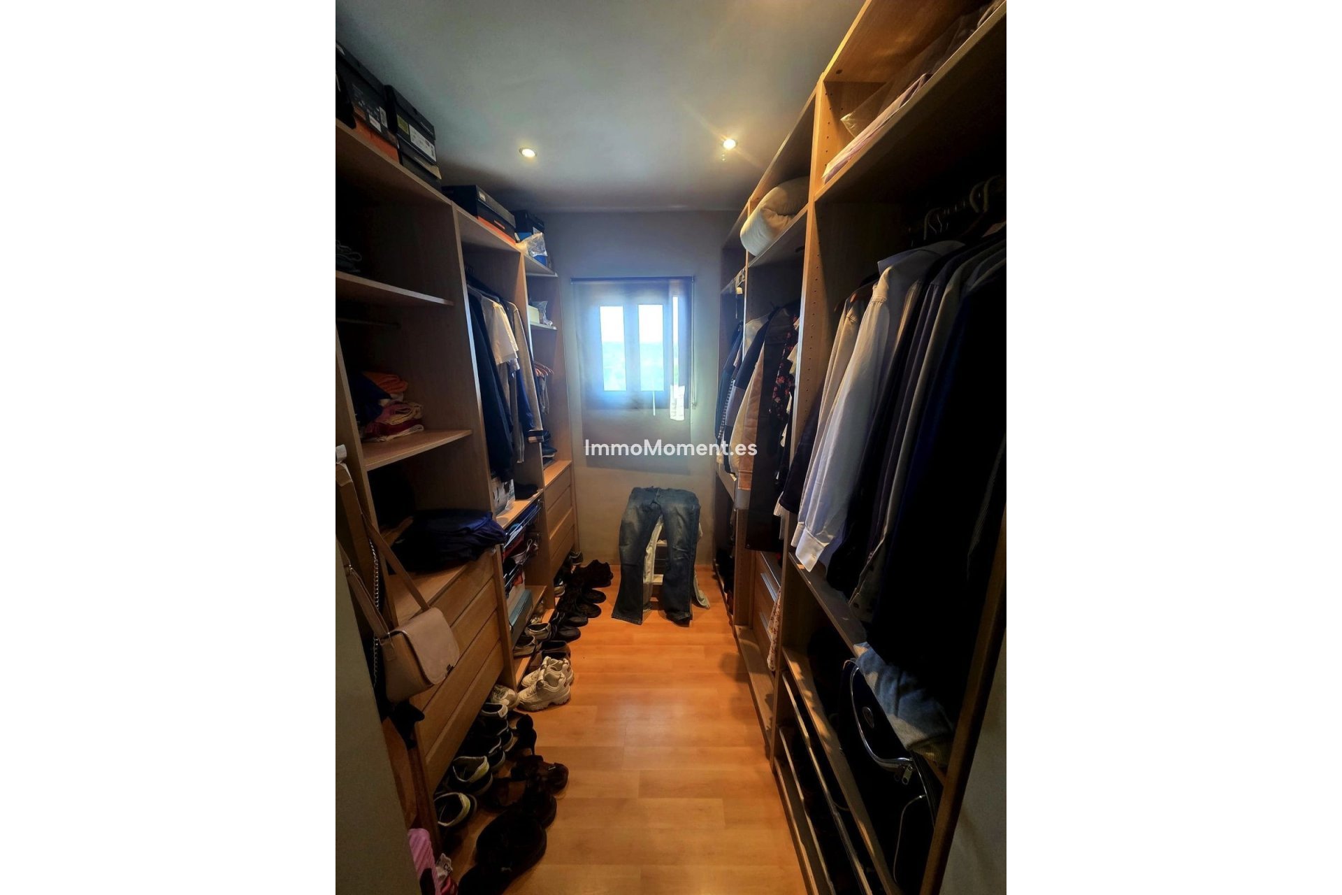 Resale - Villa - Estepona - Estepona Centro