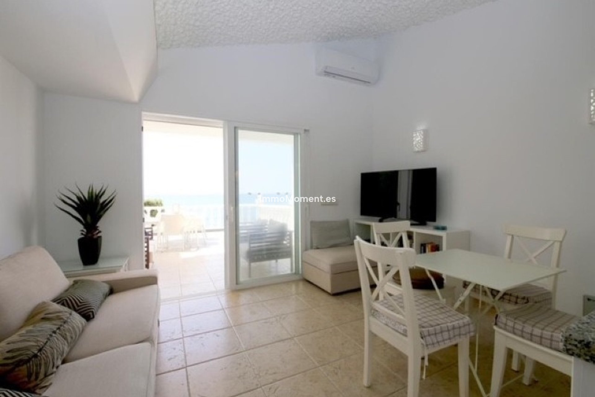 Resale - Villa - Estepona - Estepona Centro
