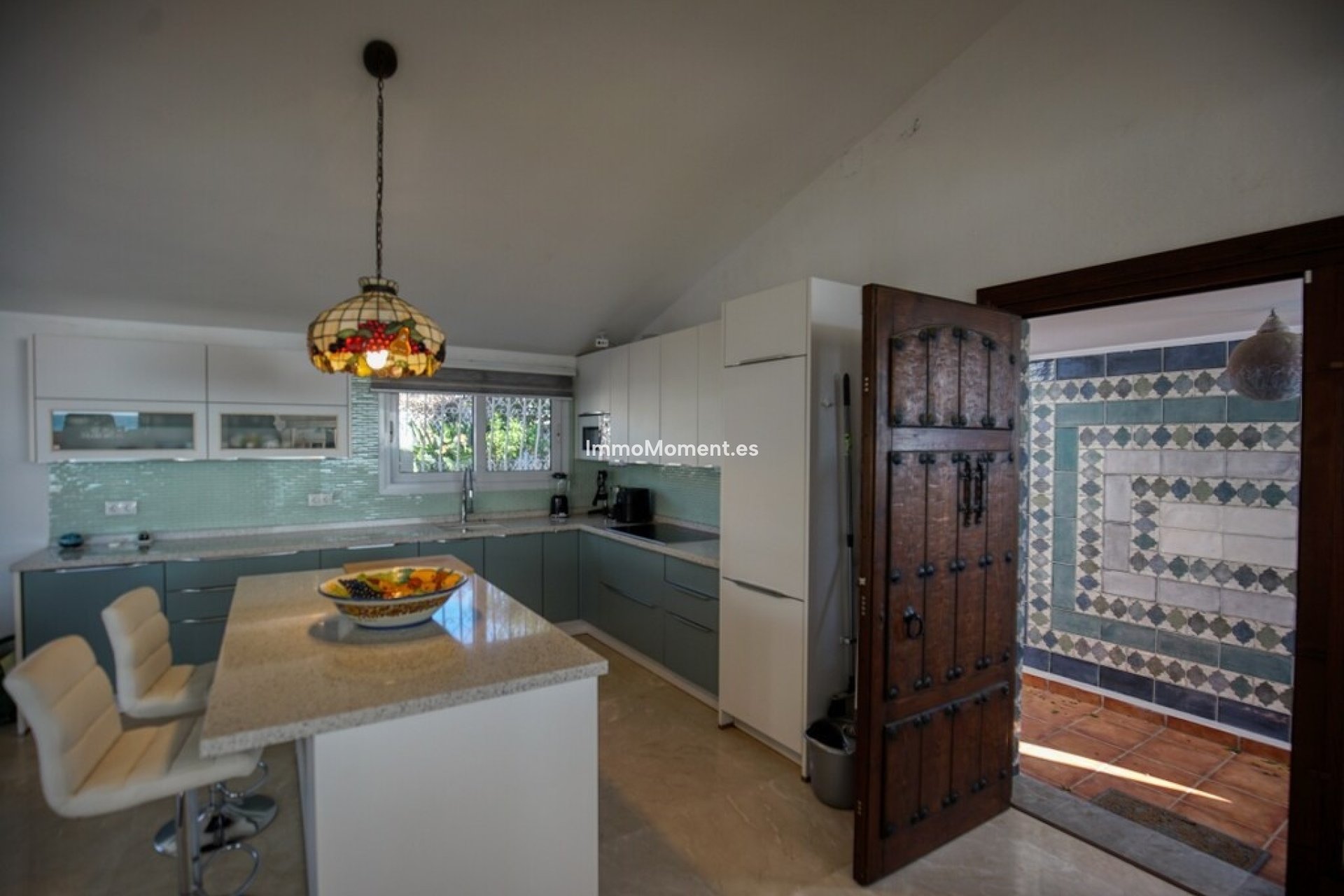 Resale - Villa - Estepona - Estepona Centro