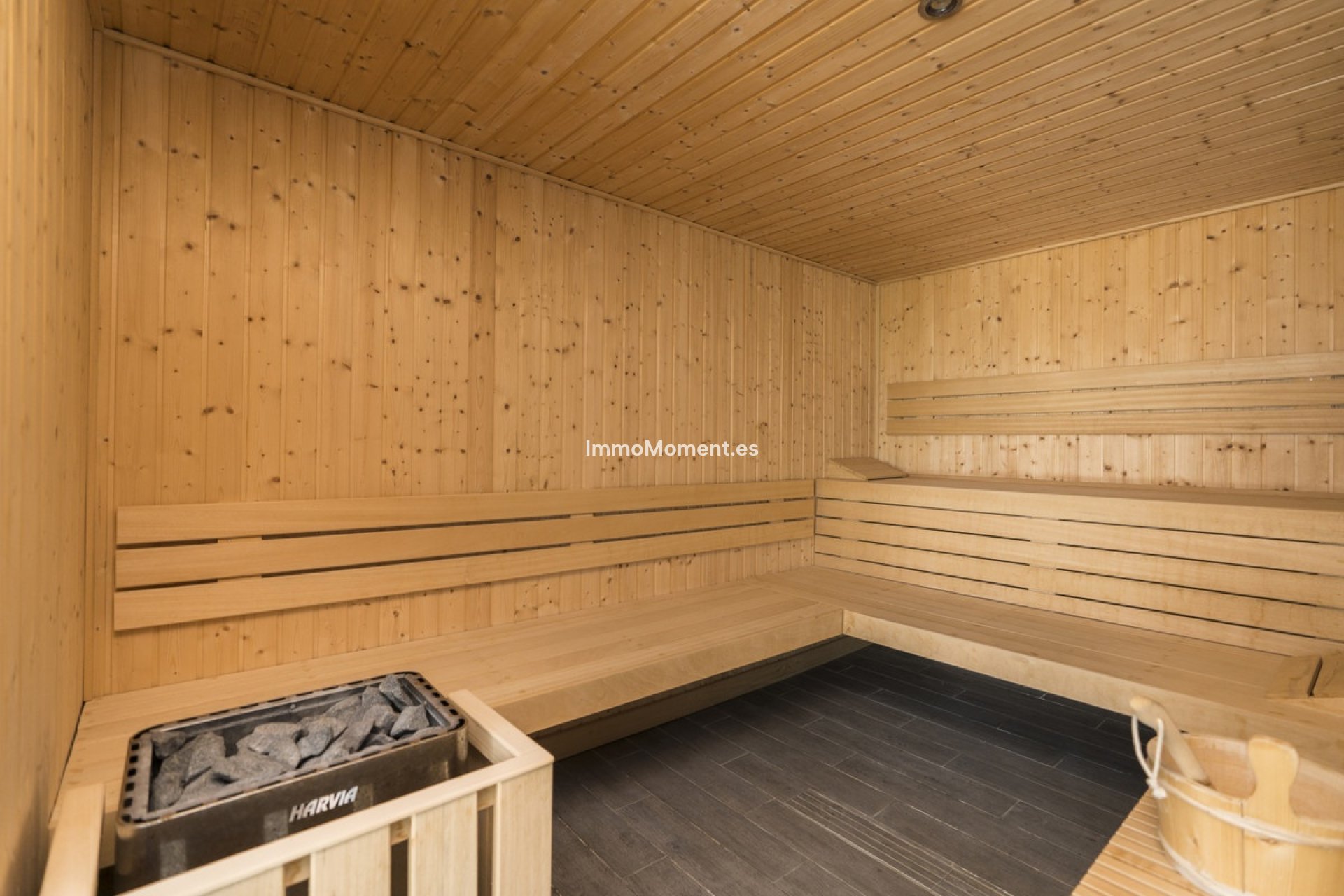 Resale - Villa - Estepona - Estepona Centro