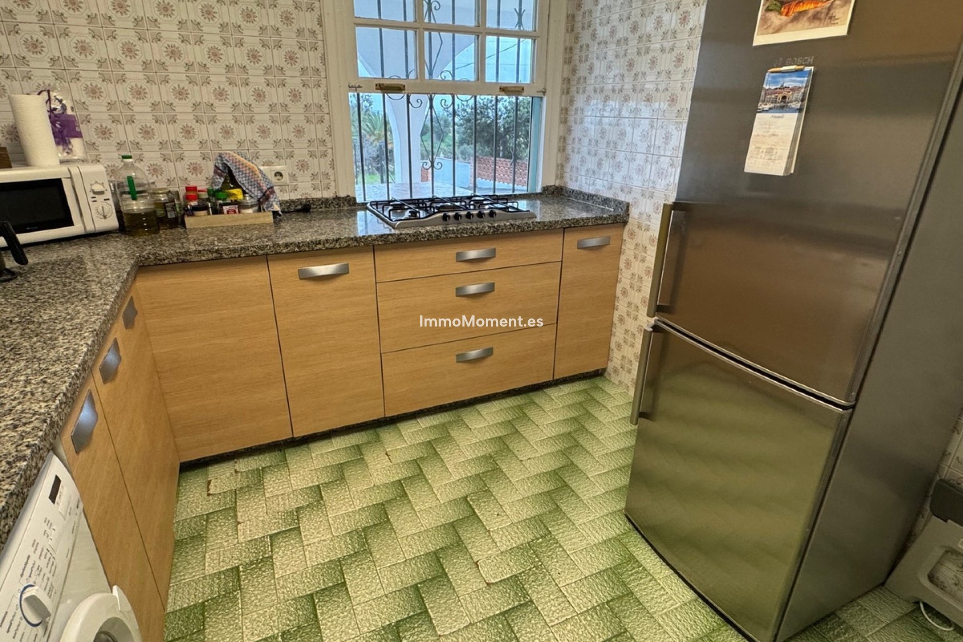 Resale - Villa - Estepona - Estepona Centro