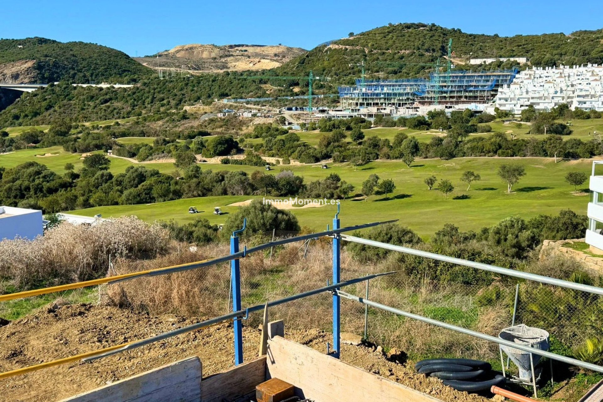 Resale - Villa - Estepona - Estepona Centro