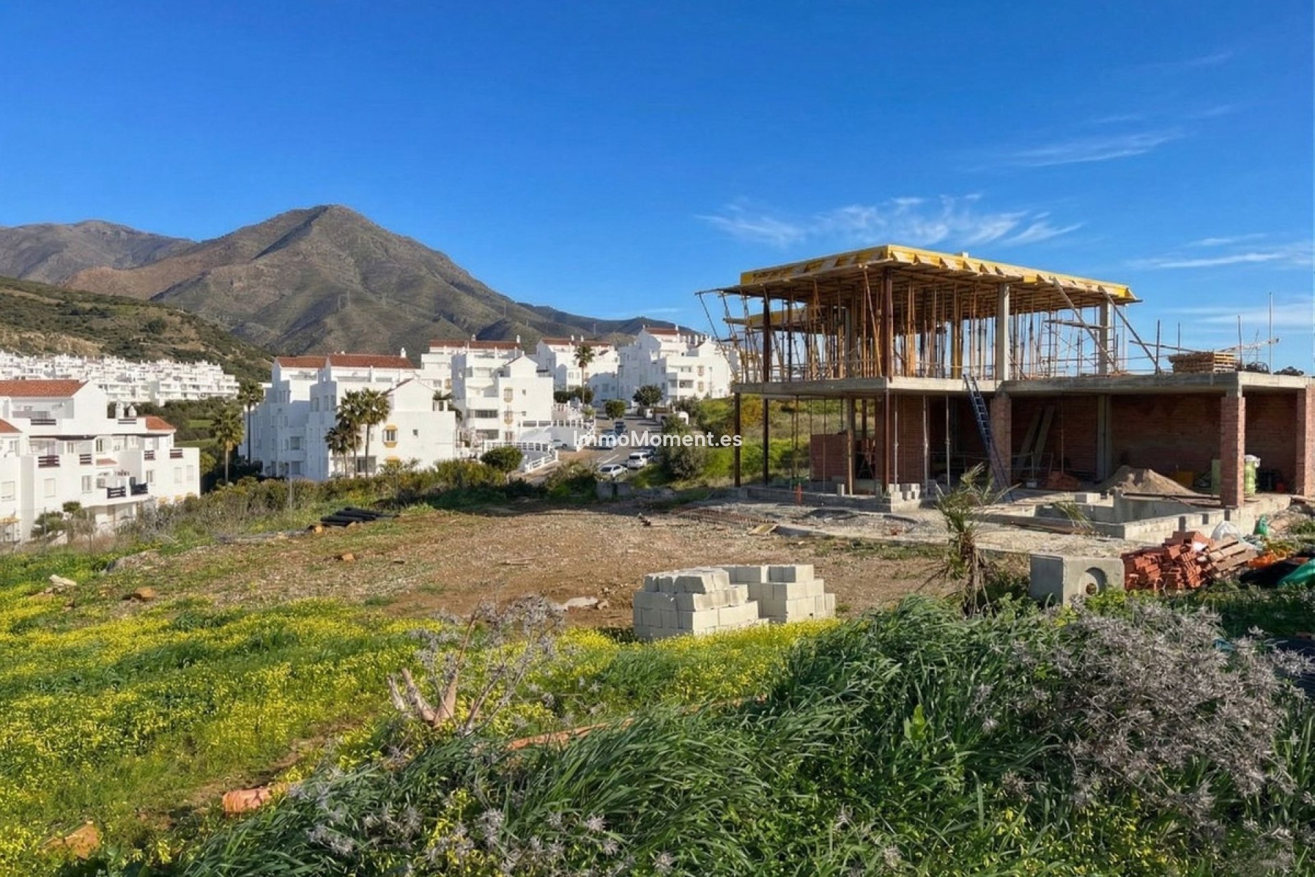 Resale - Villa - Estepona - Estepona Centro