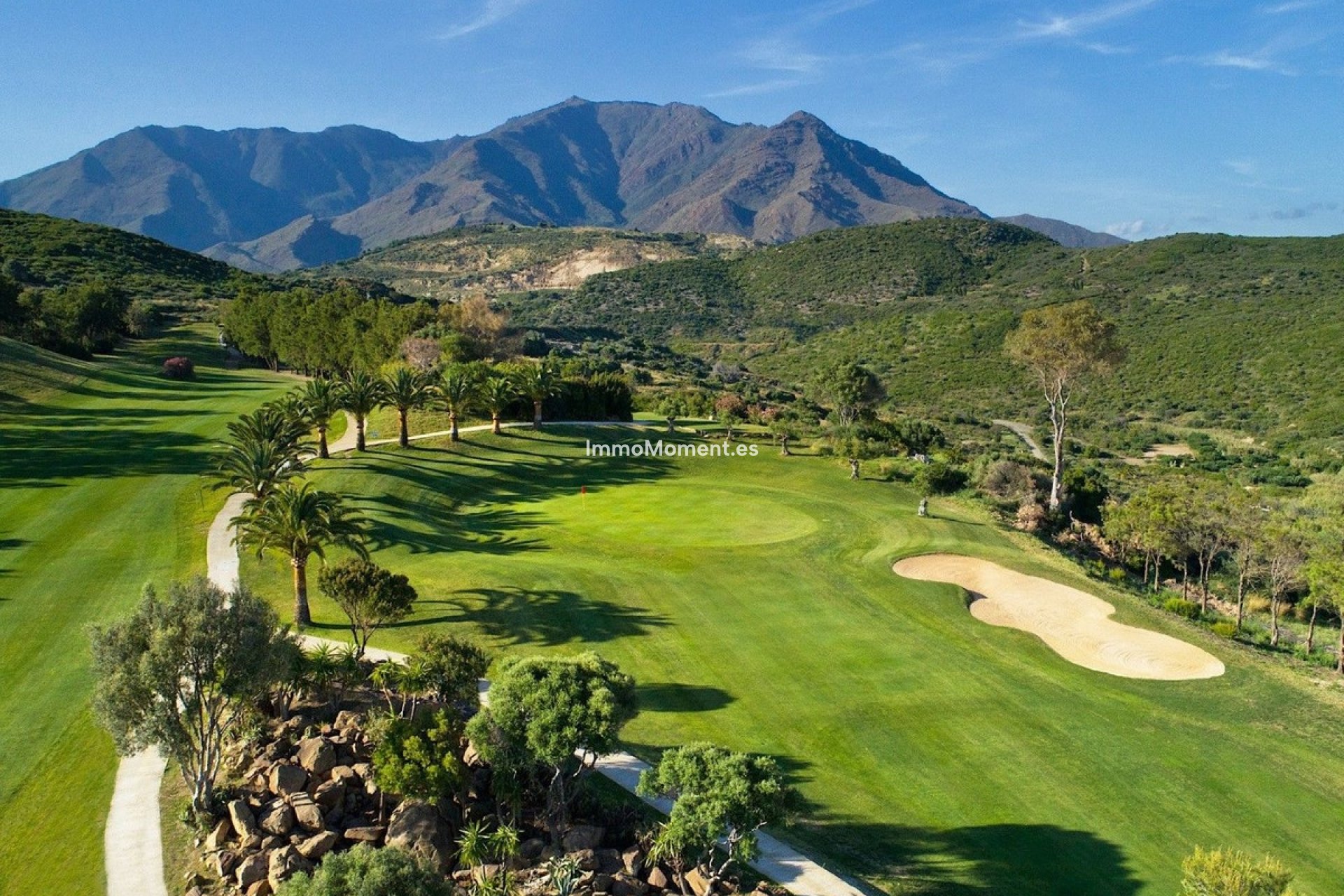 Resale - Villa - Estepona - Estepona Centro