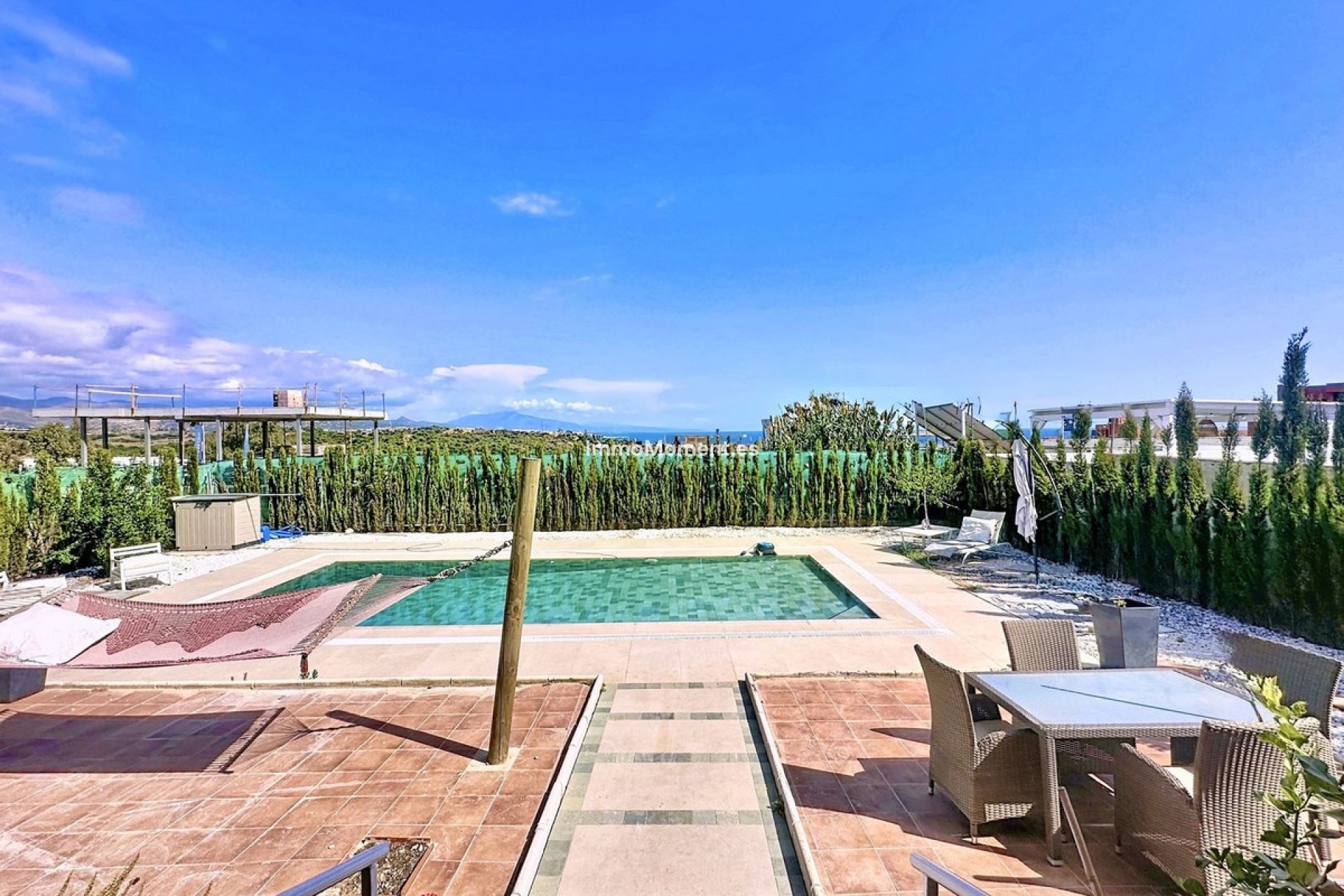 Resale - Villa - Estepona - Estepona Centro