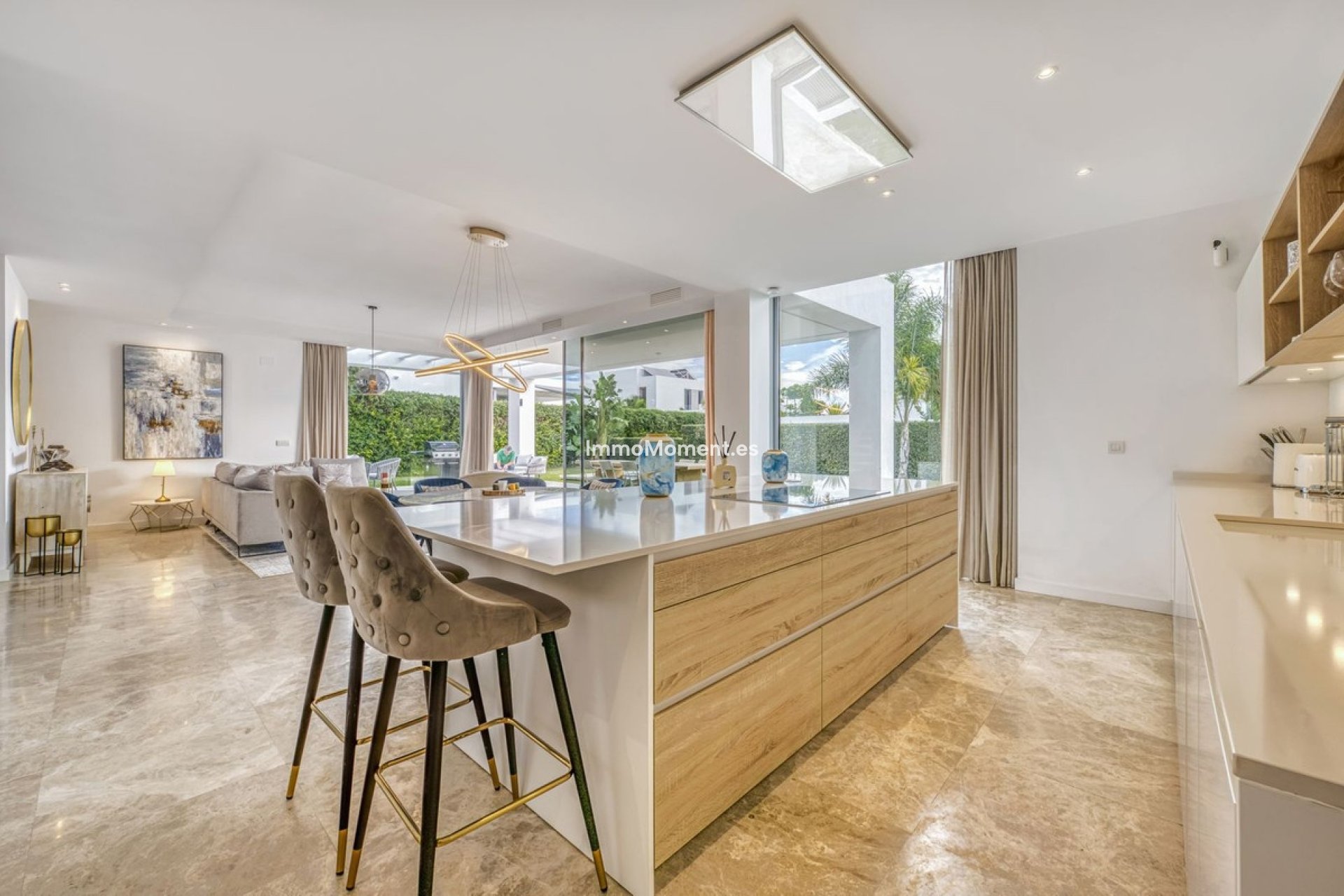 Resale - Villa - Estepona - Estepona Centro