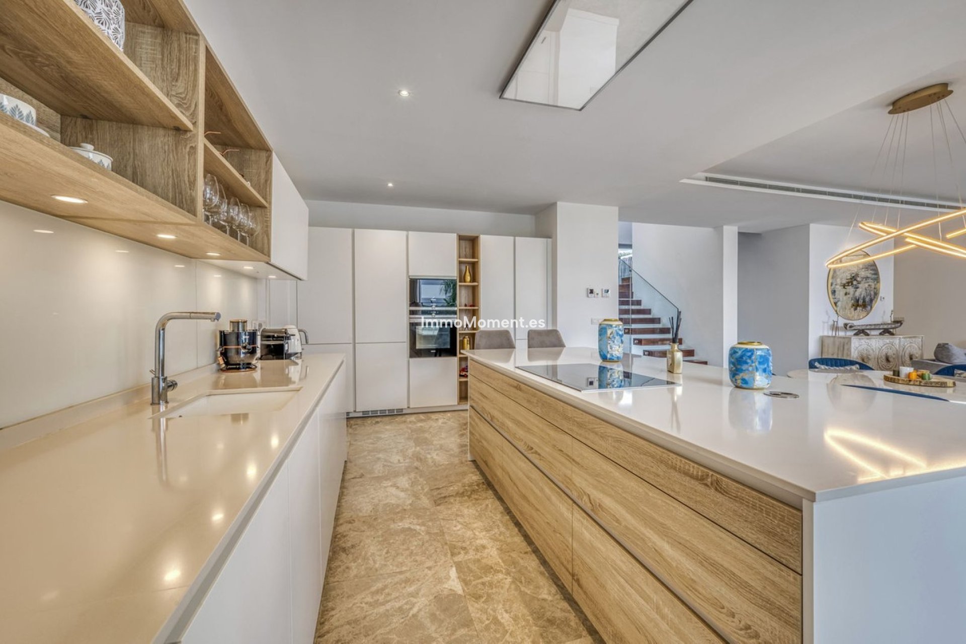 Resale - Villa - Estepona - Estepona Centro