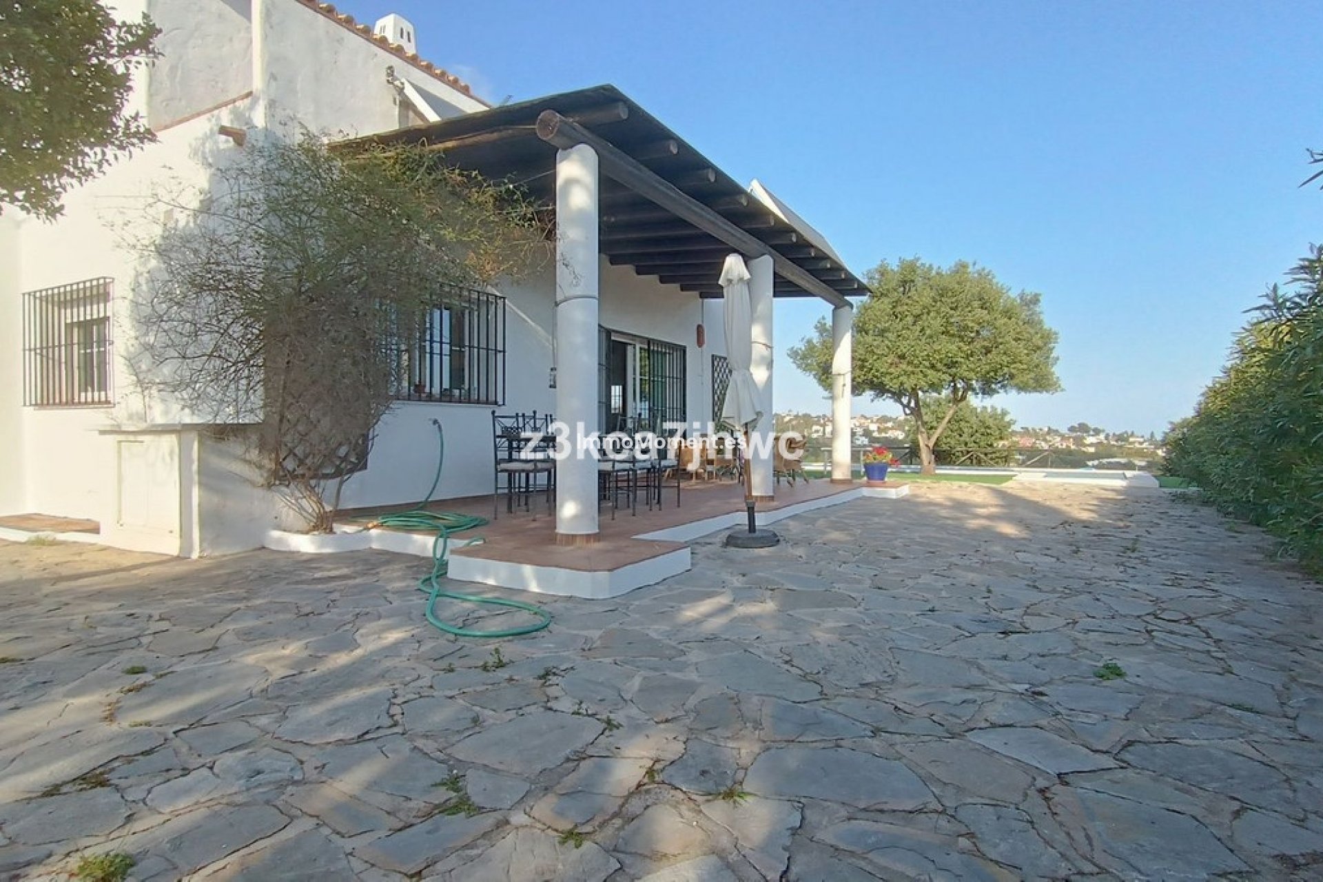 Resale - Villa - Estepona - Estepona Centro