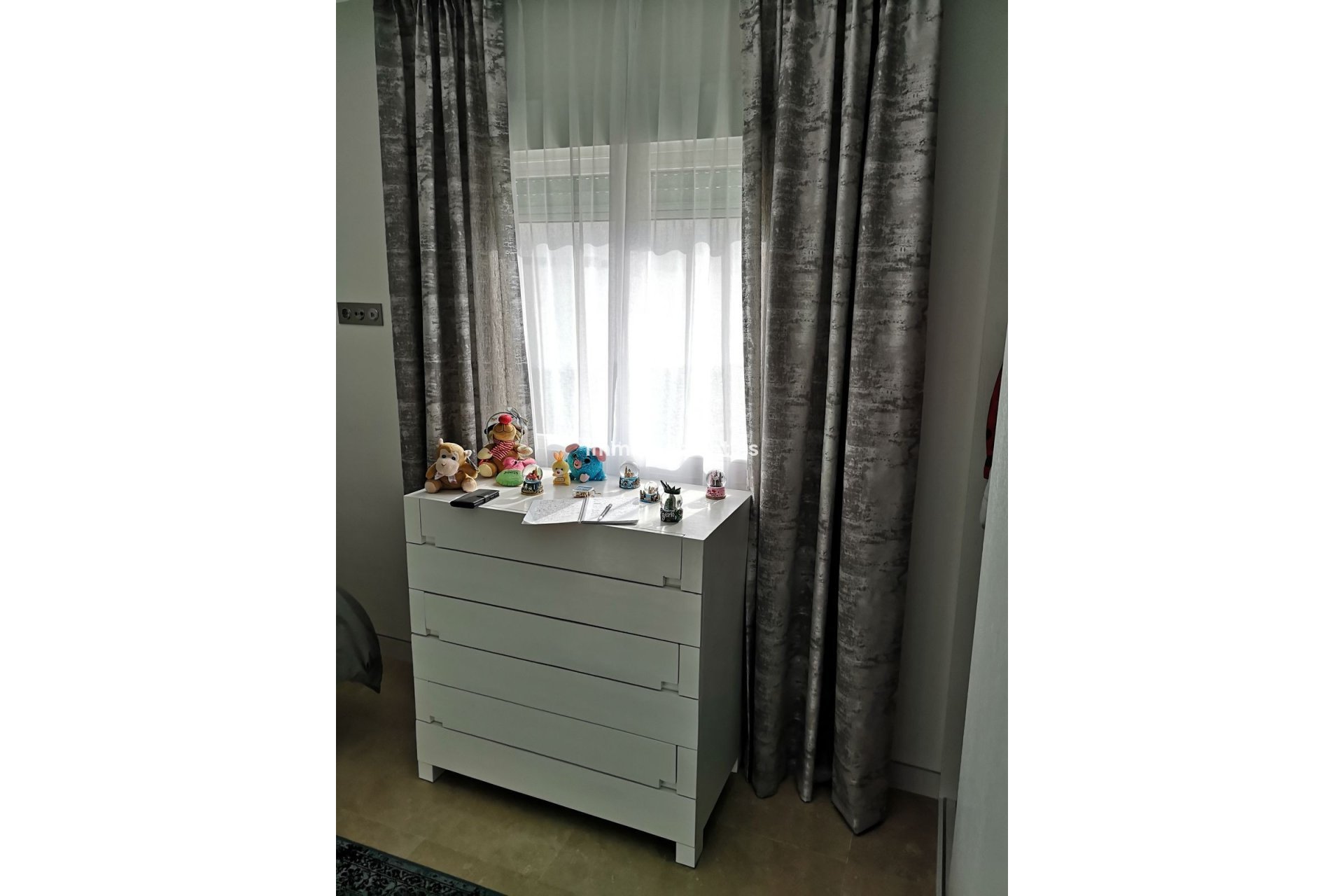 Resale - Villa - Estepona - Estepona Centro