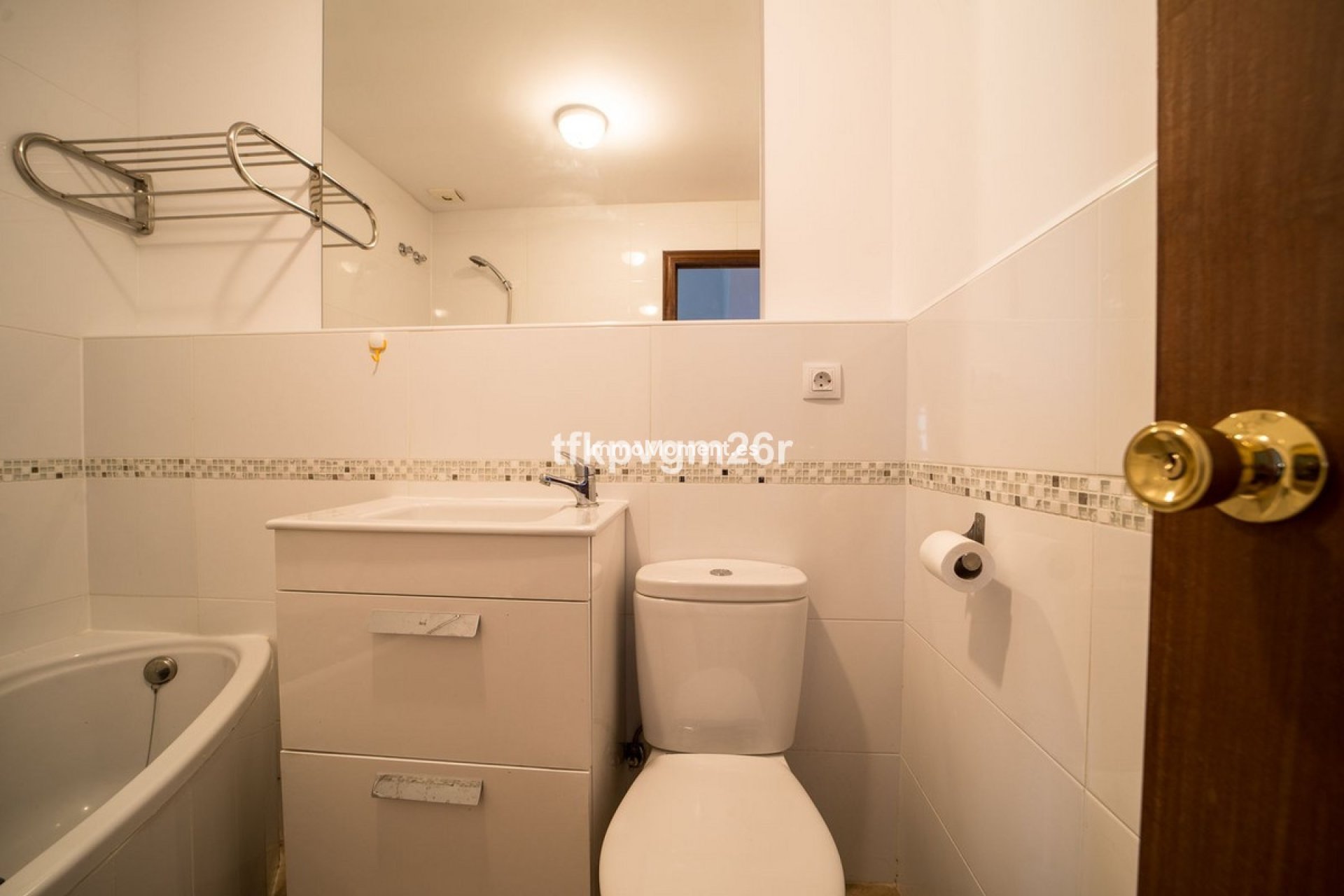 Resale - Villa - Estepona - Estepona Centro