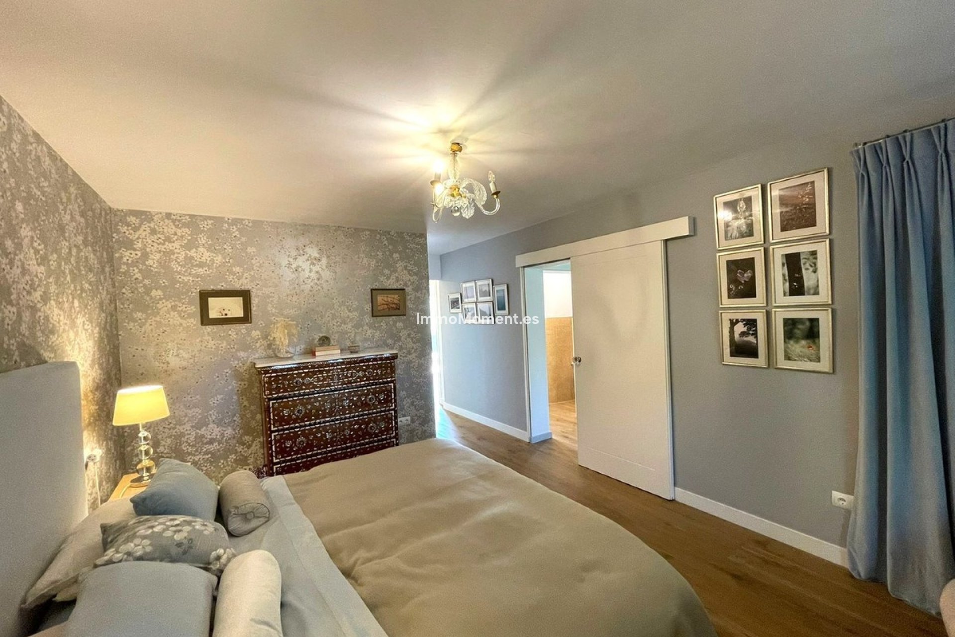 Resale - Villa - Estepona - Estepona Centro