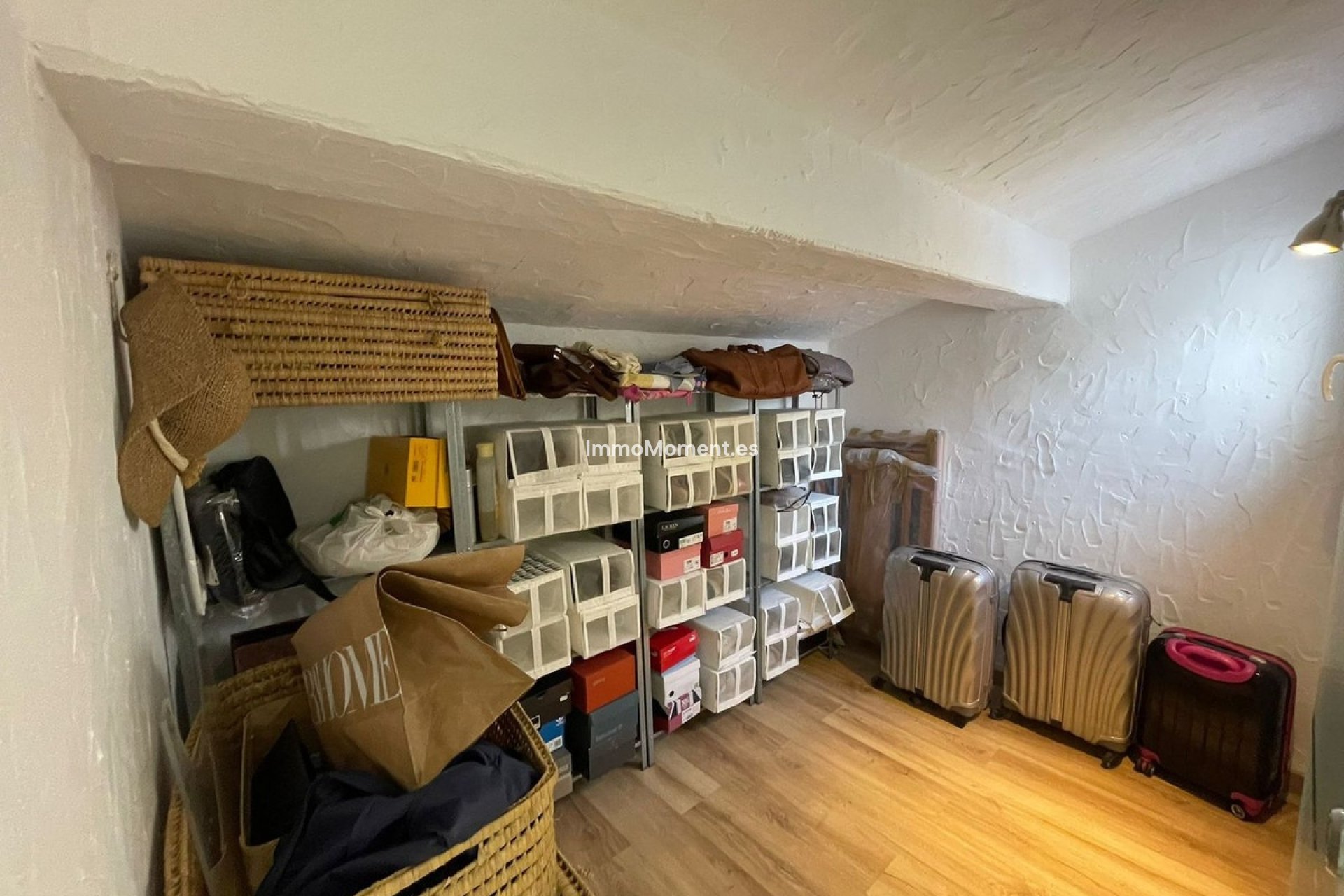 Resale - Villa - Estepona - Estepona Centro