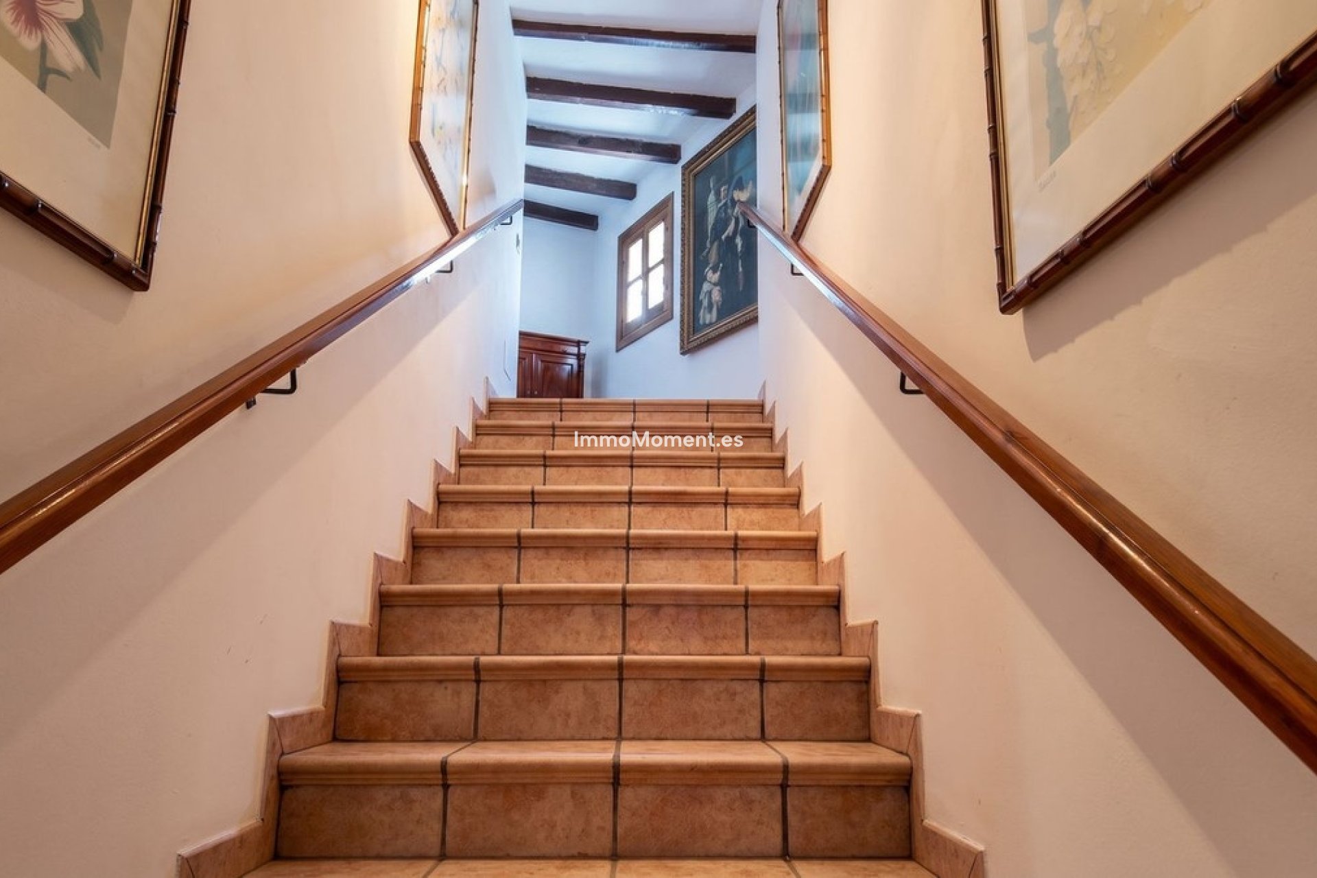 Resale - Villa - Estepona - Estepona Centro