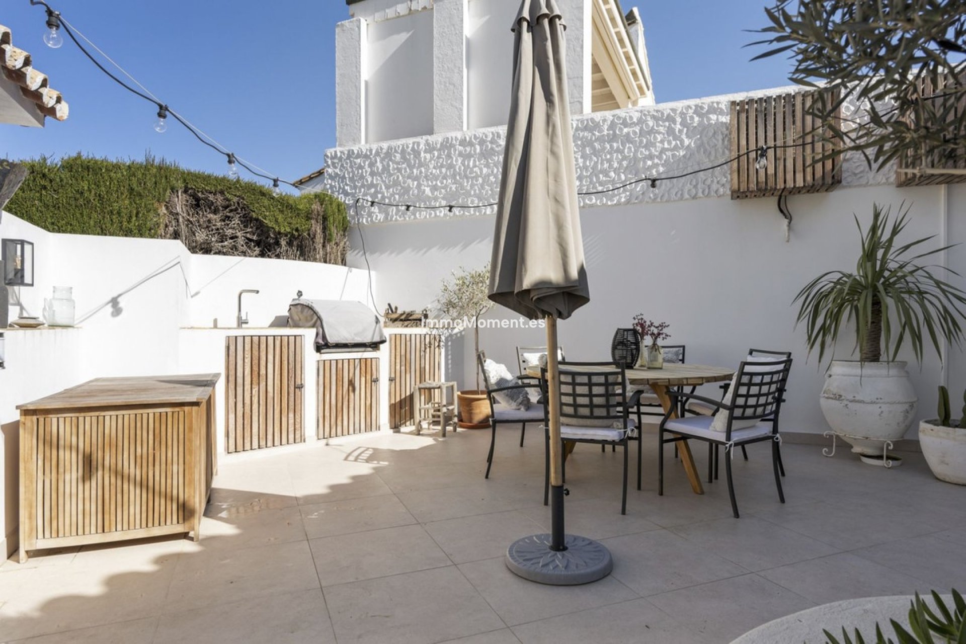Resale - Villa - Estepona - Estepona Centro