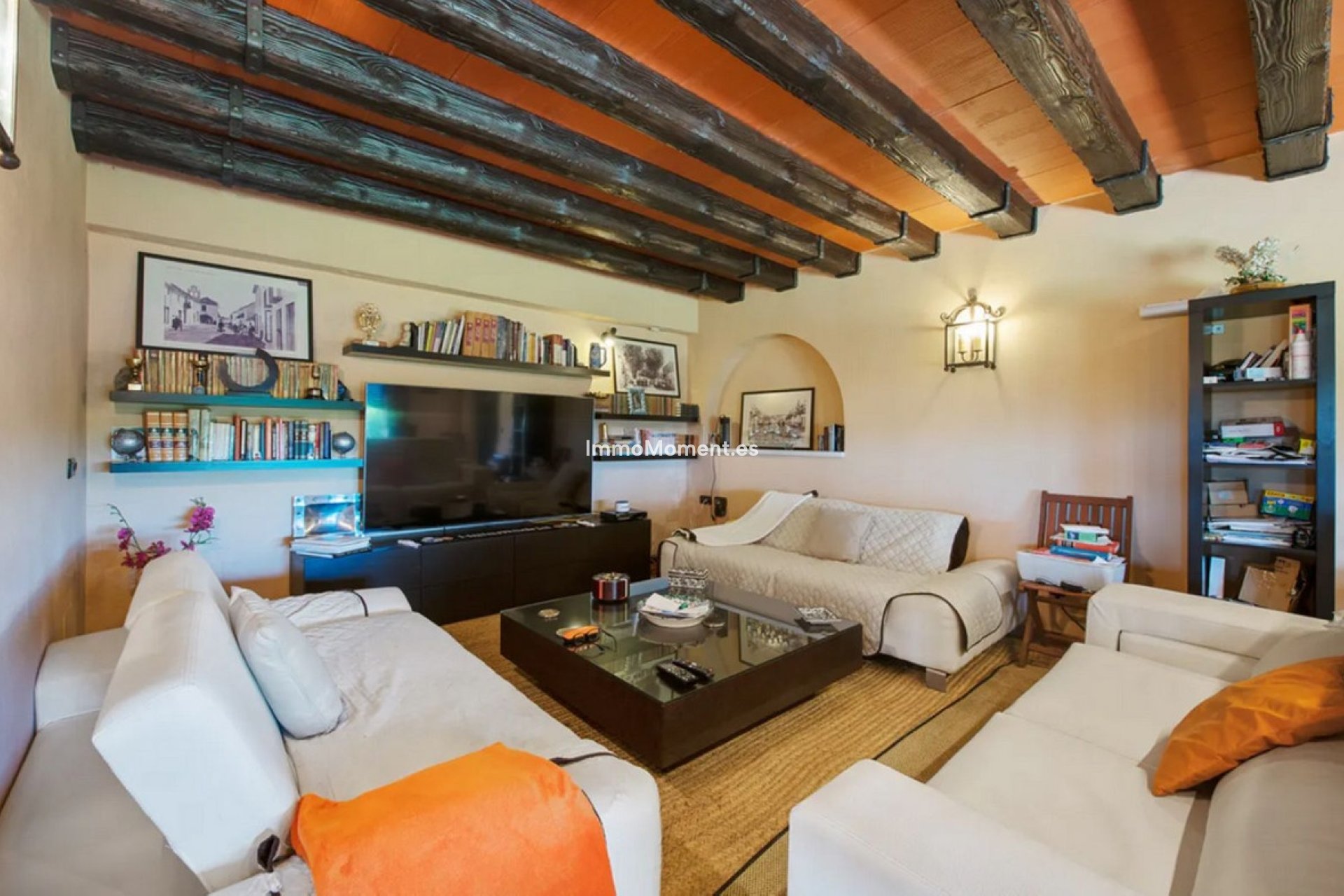 Resale - Villa - Estepona - Estepona Centro