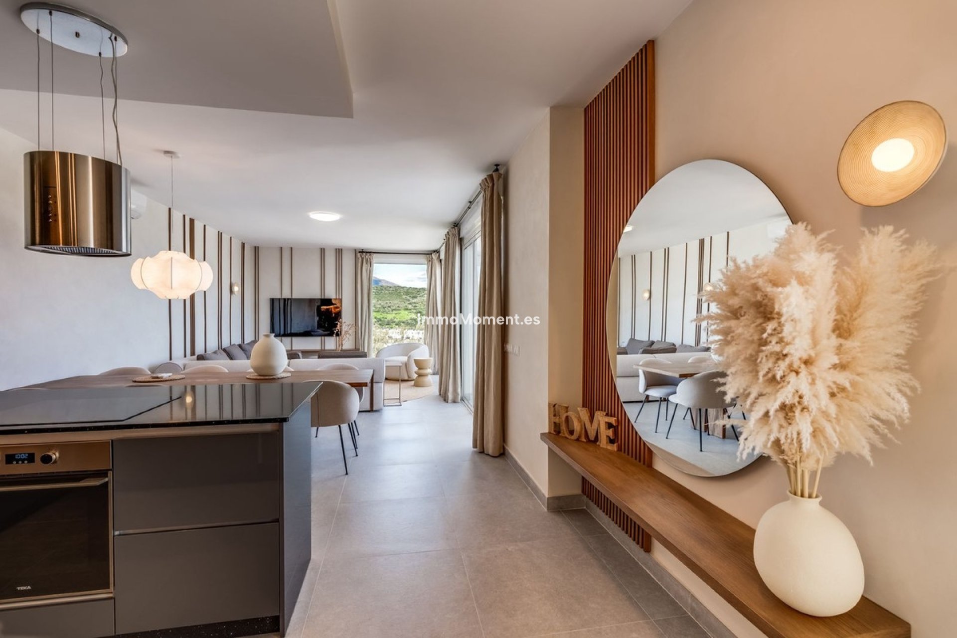 Resale - Villa - Estepona - Estepona Centro