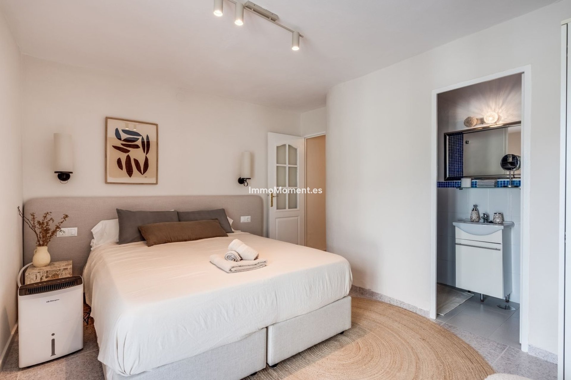 Resale - Villa - Estepona - Estepona Centro