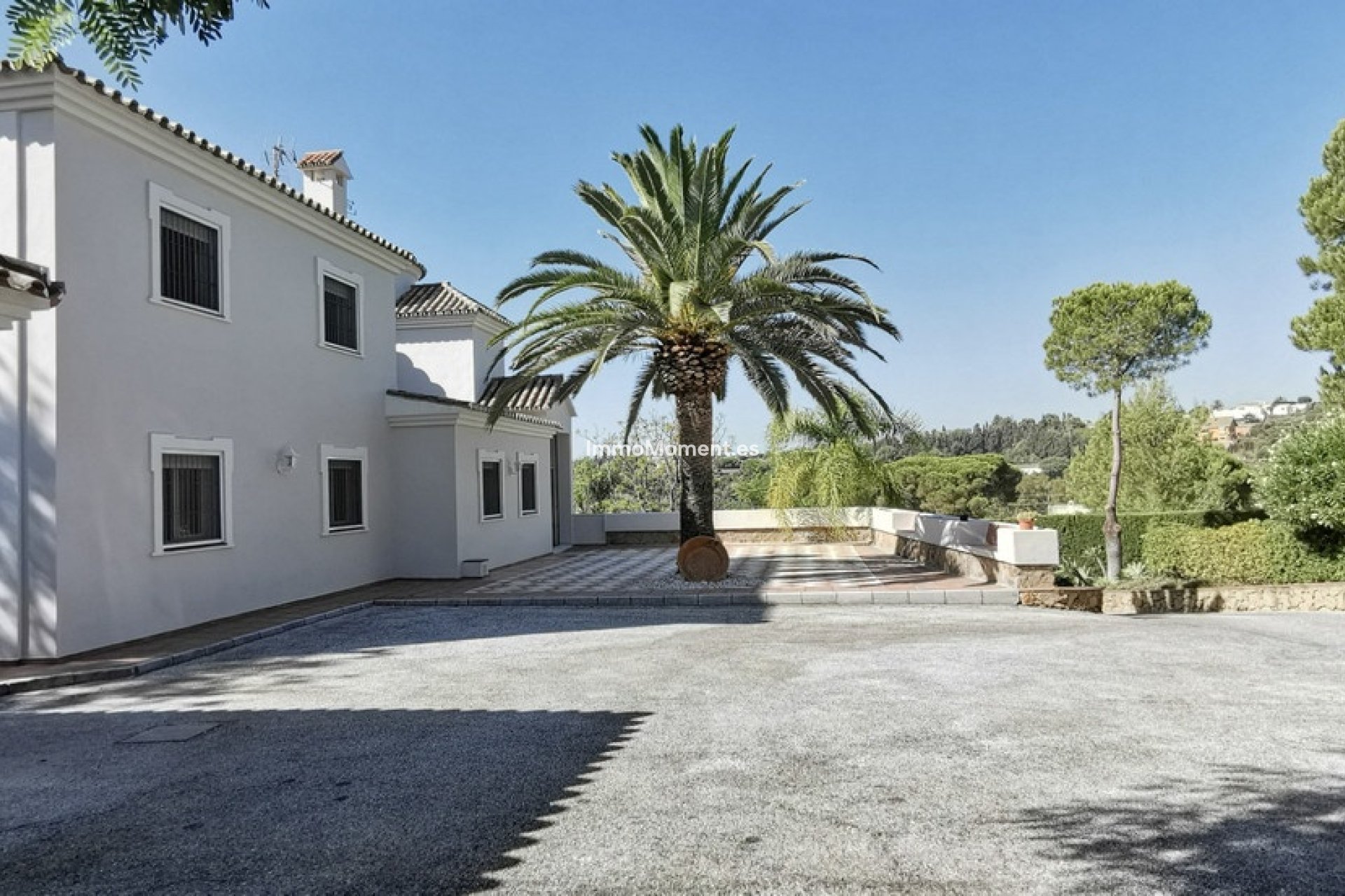 Resale - Villa - Estepona - Estepona Centro