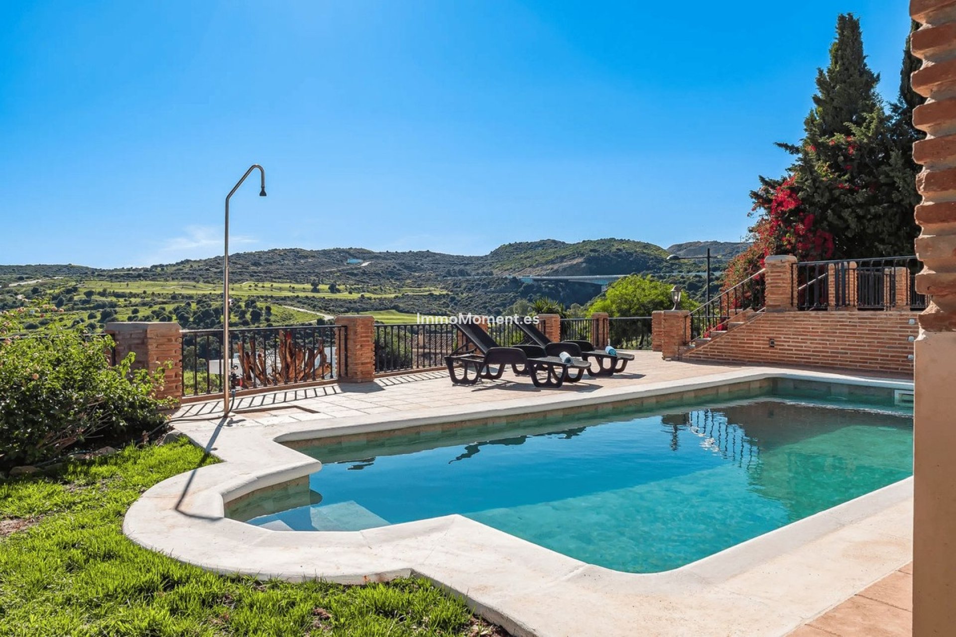 Resale - Villa - Estepona - Estepona Centro