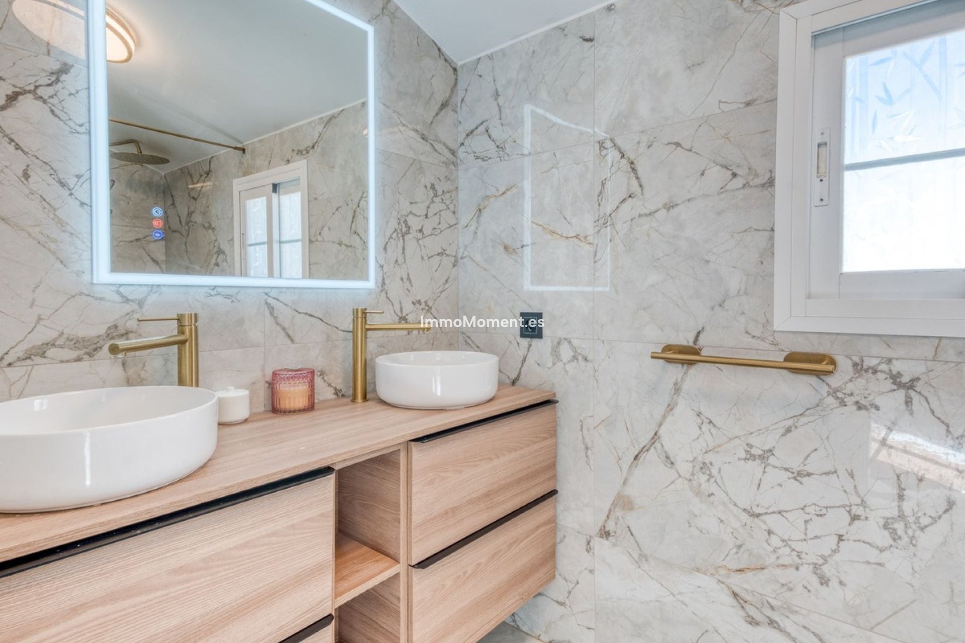 Resale - Villa - Estepona - New Golden Mile