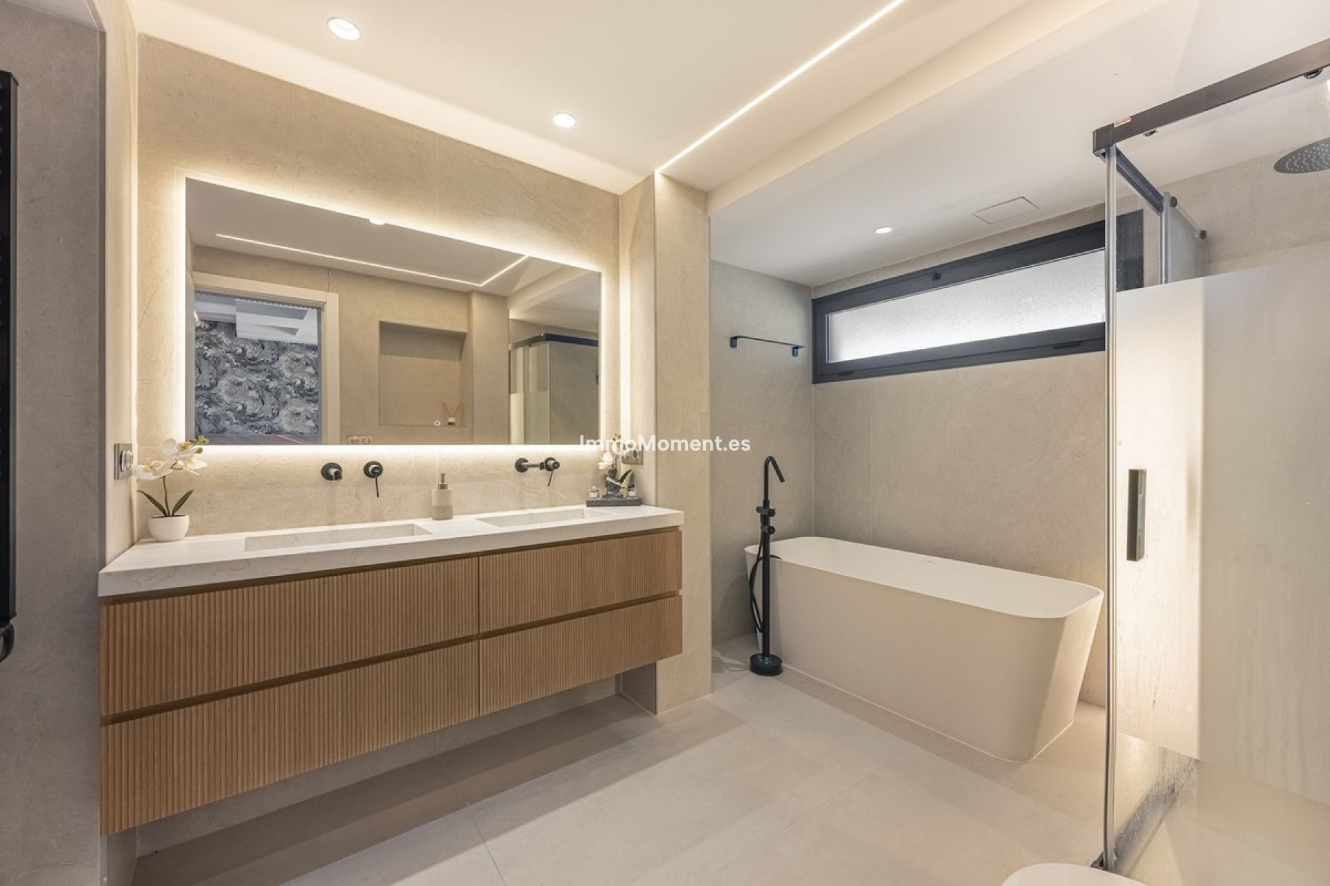 Resale - Villa - Estepona - New Golden Mile