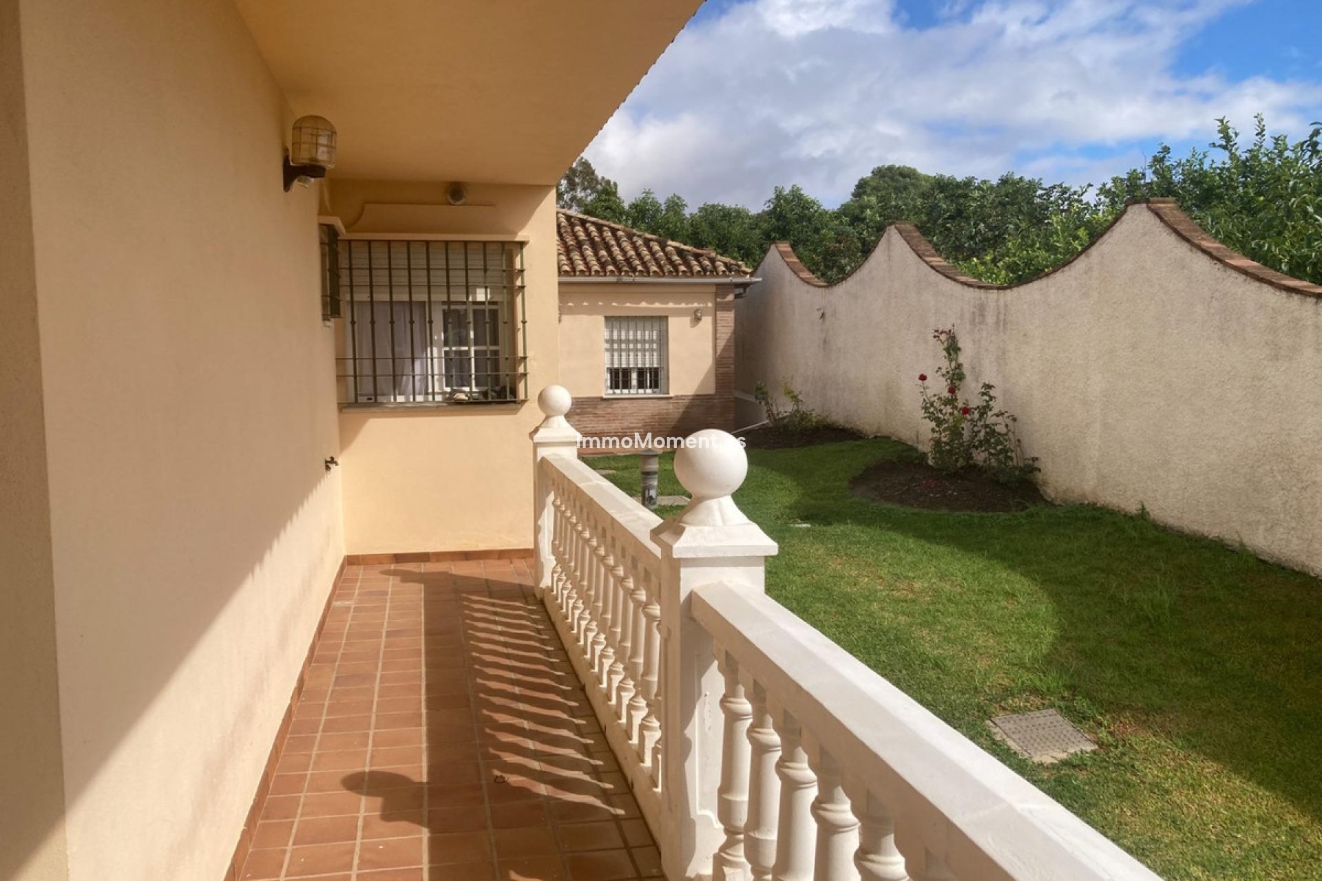Resale - Villa - Estepona - Selwo