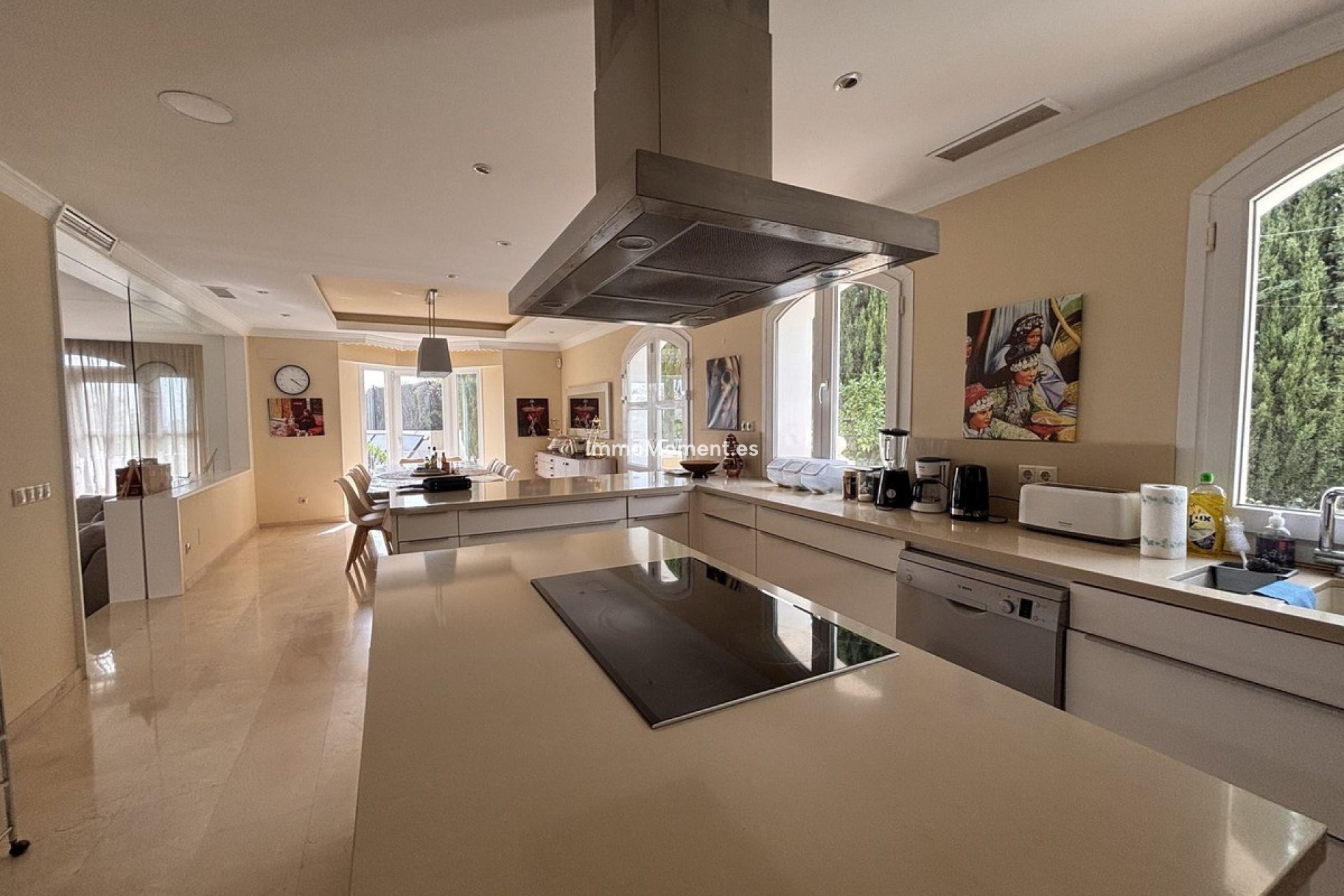 Resale - Villa - Estepona - Selwo