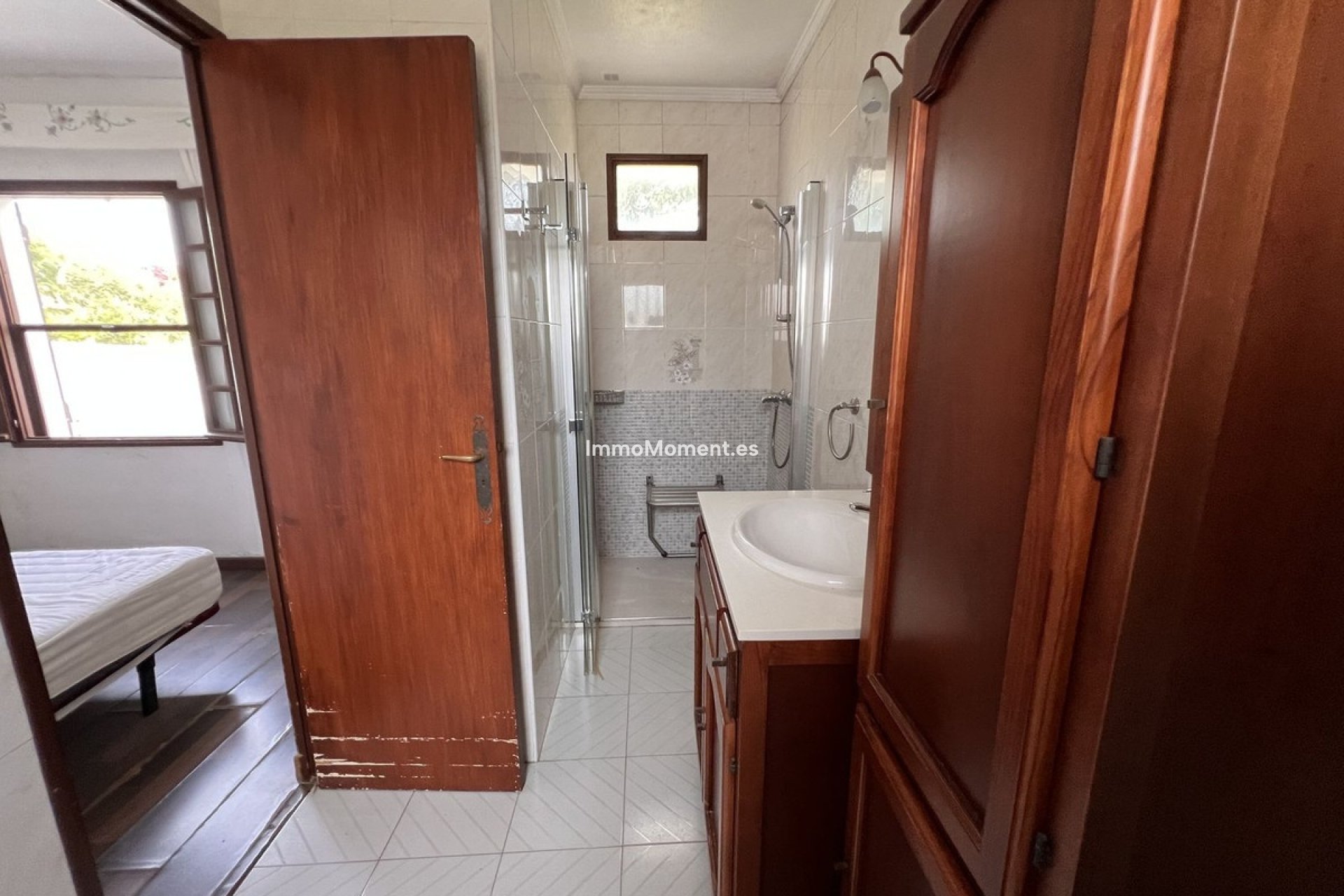 Resale - Villa - Estepona - Selwo