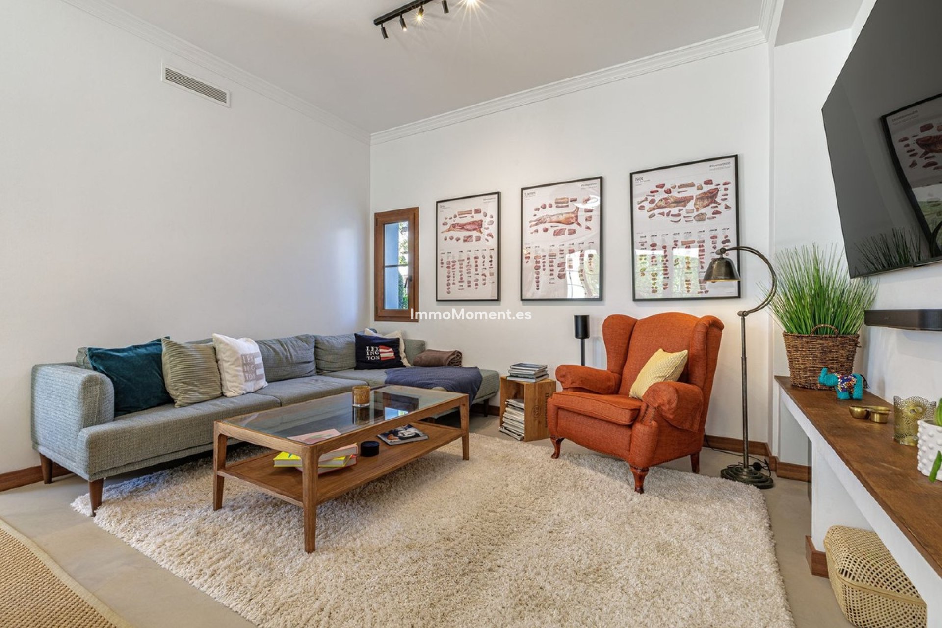 Resale - Villa - Estepona - Selwo