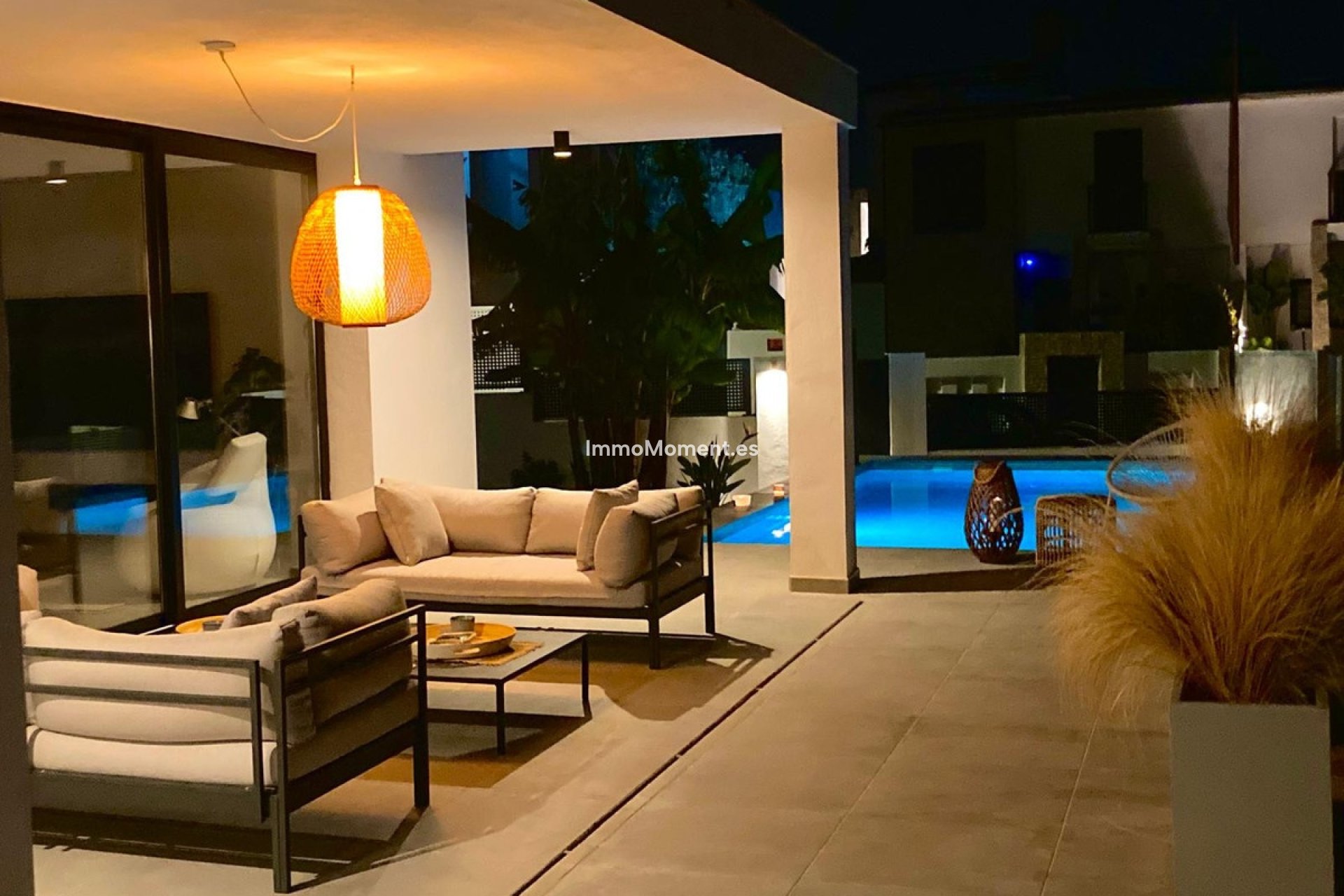 Resale - Villa - Estepona - Valle Romano