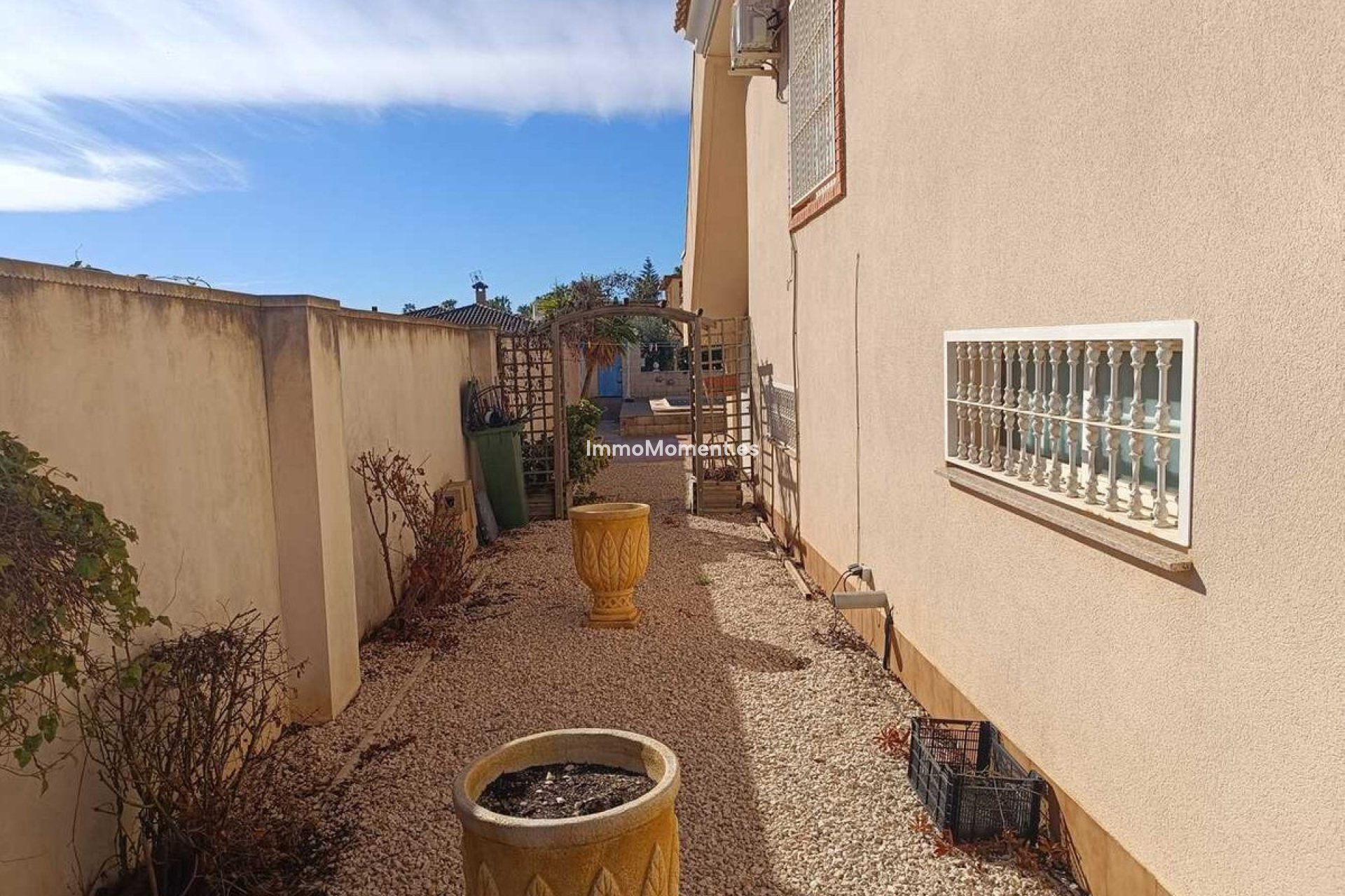 Resale - Villa - Fortuna - El Reloj