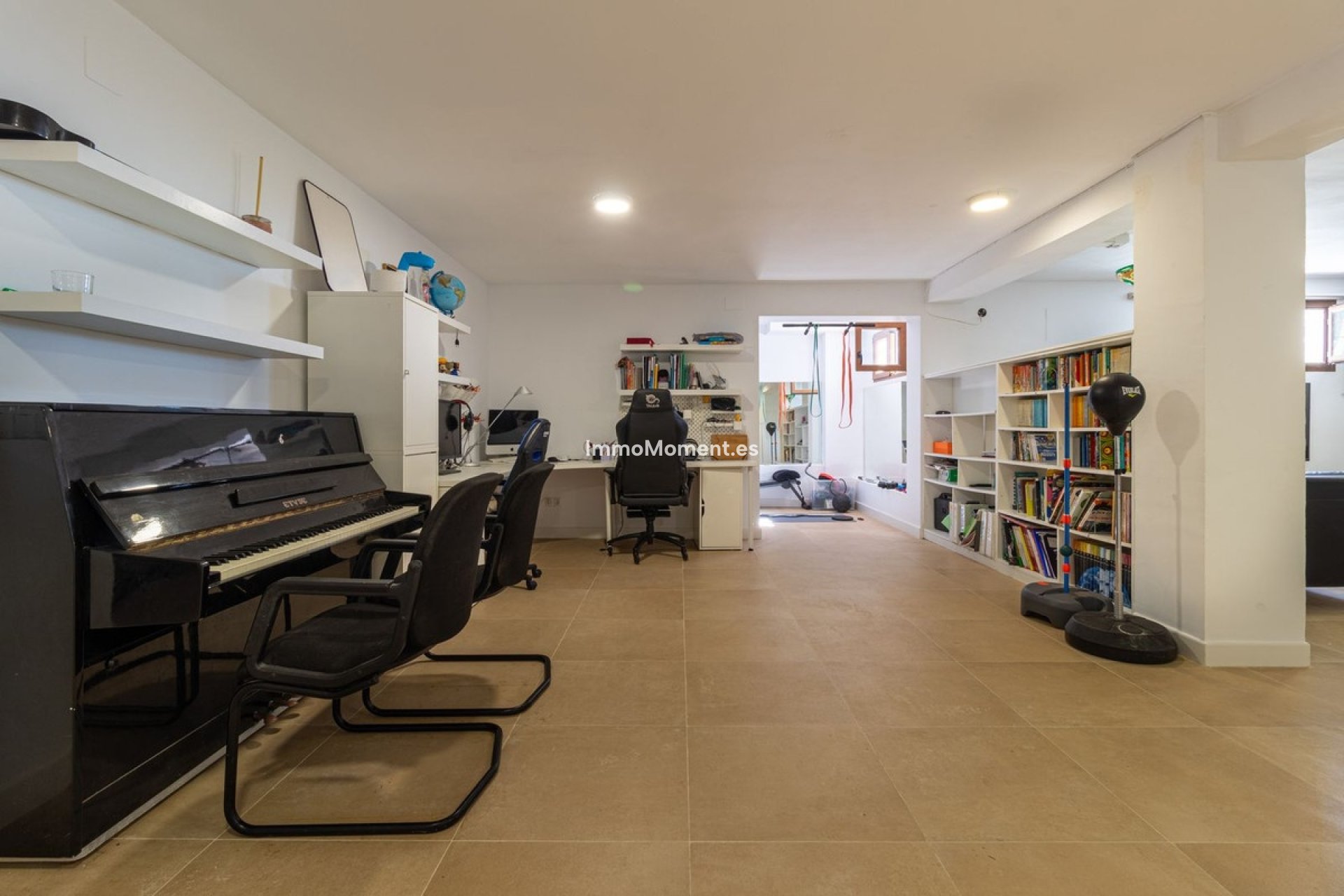 Resale - Villa - Fuengirola - Fuengirola Centro