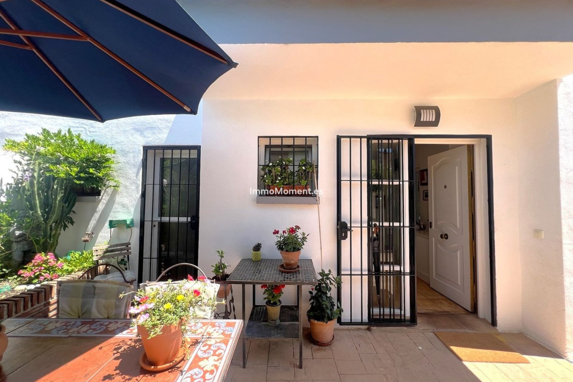 Resale - Villa - Fuengirola - Fuengirola Centro