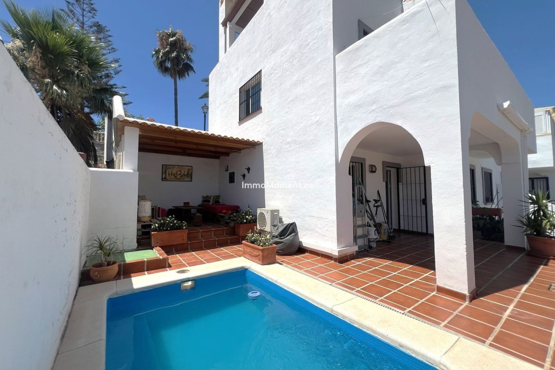 Resale - Villa - Fuengirola - Fuengirola Centro