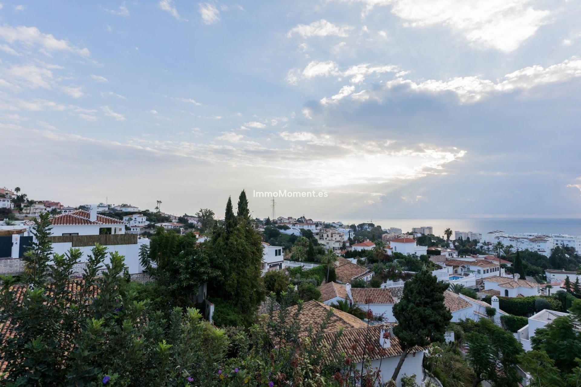 Resale - Villa - Fuengirola - Fuengirola Centro