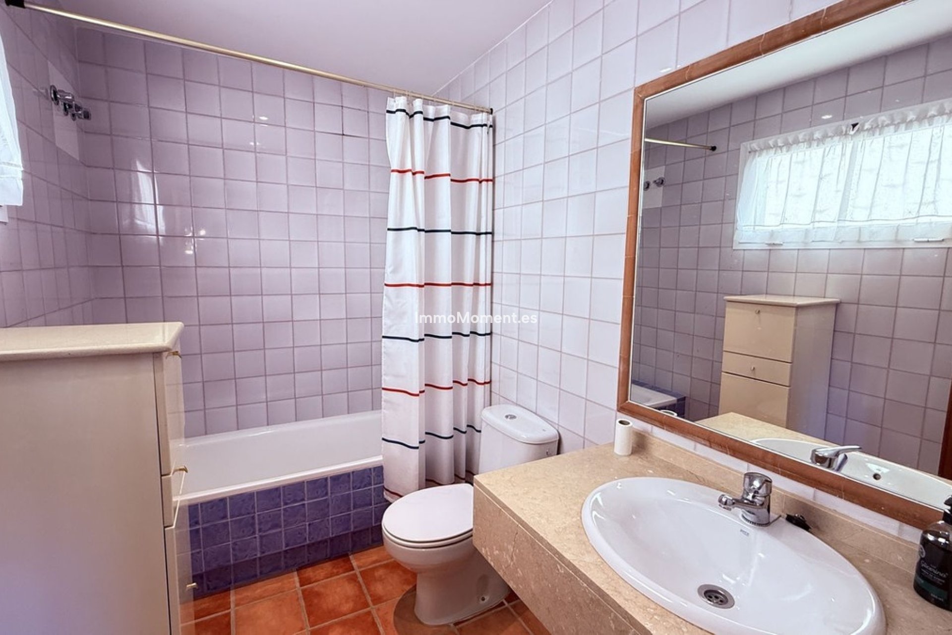 Resale - Villa - Fuengirola - Higueron