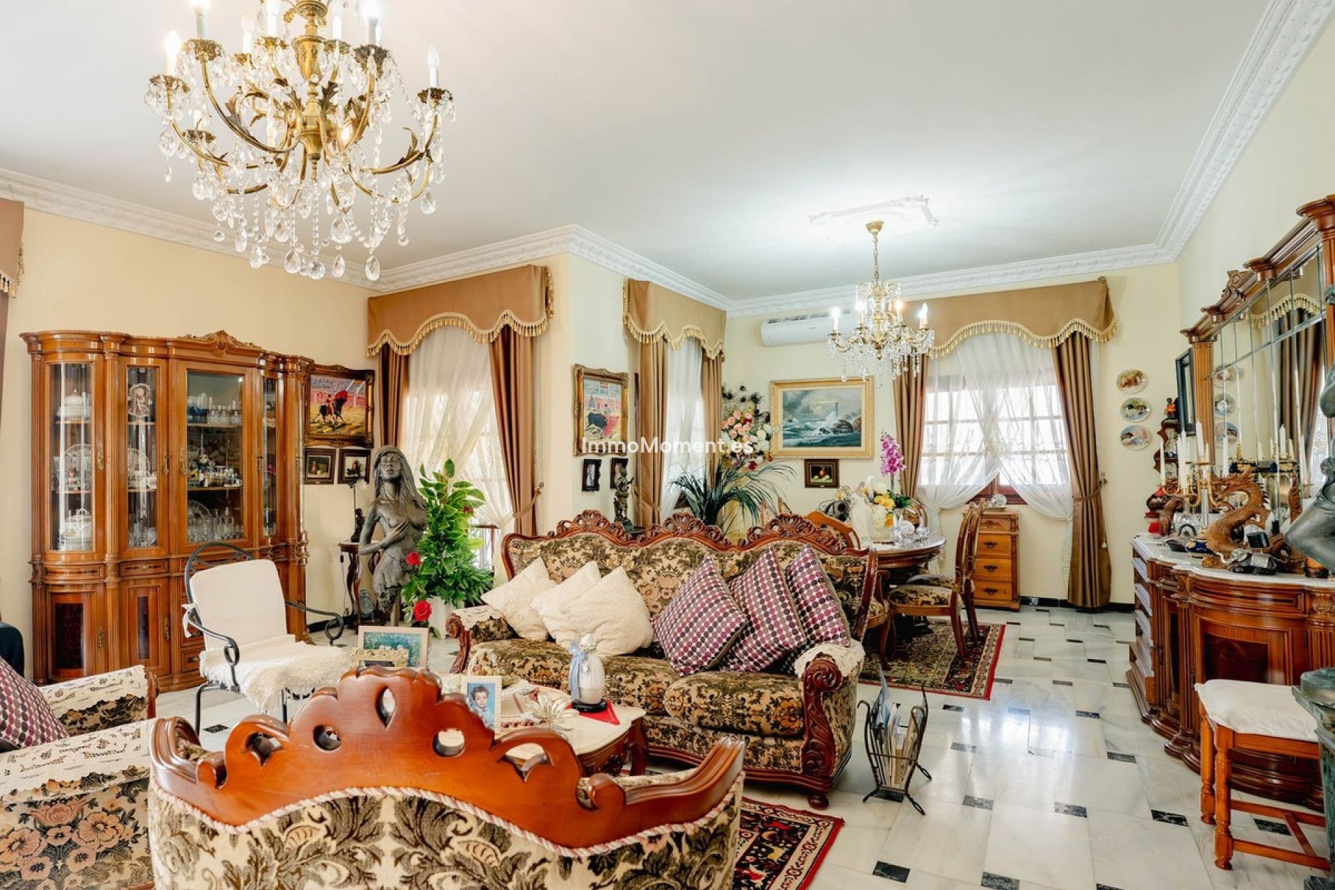 Resale - Villa - Fuengirola - Los Pacos