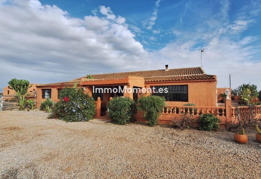 Resale - Villa - Fuente Alamo - Fuente Álamo de Murcia