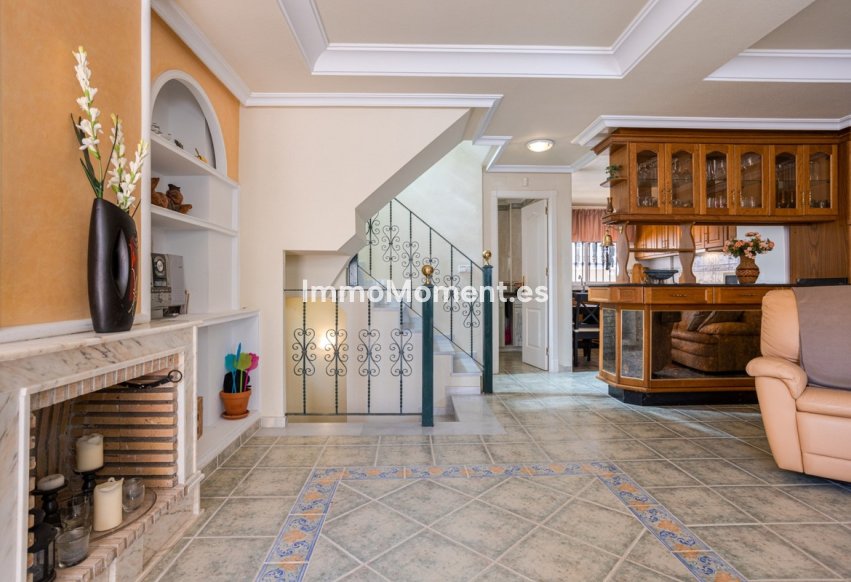 Resale - Villa - Guardamar del Segura - Guardamar del Segura Centro