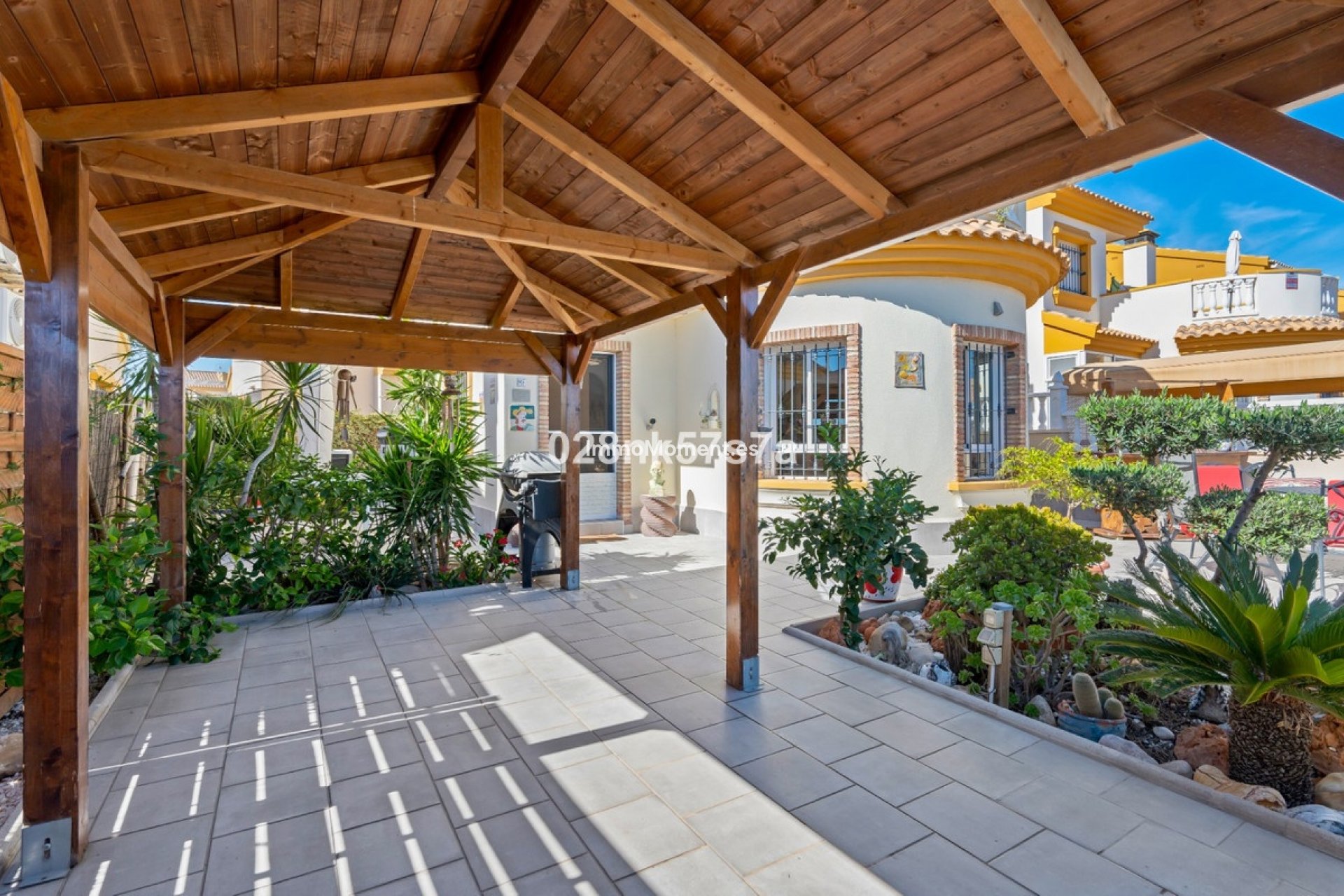 Resale - Villa - Guardamar del Segura - Urbanización El Raso