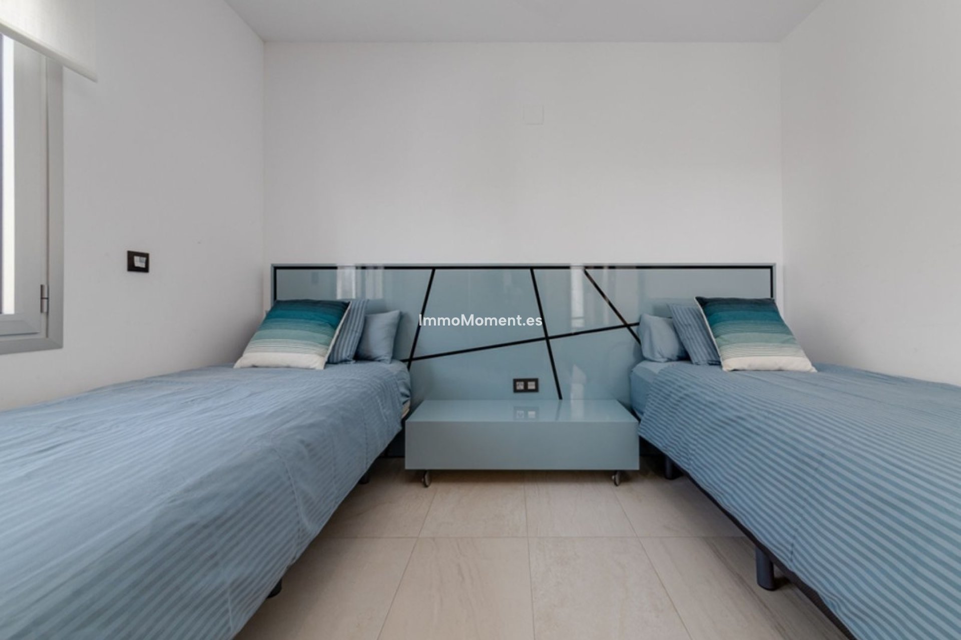 Resale - Villa - Guardamar del Segura - Urbanización El Raso