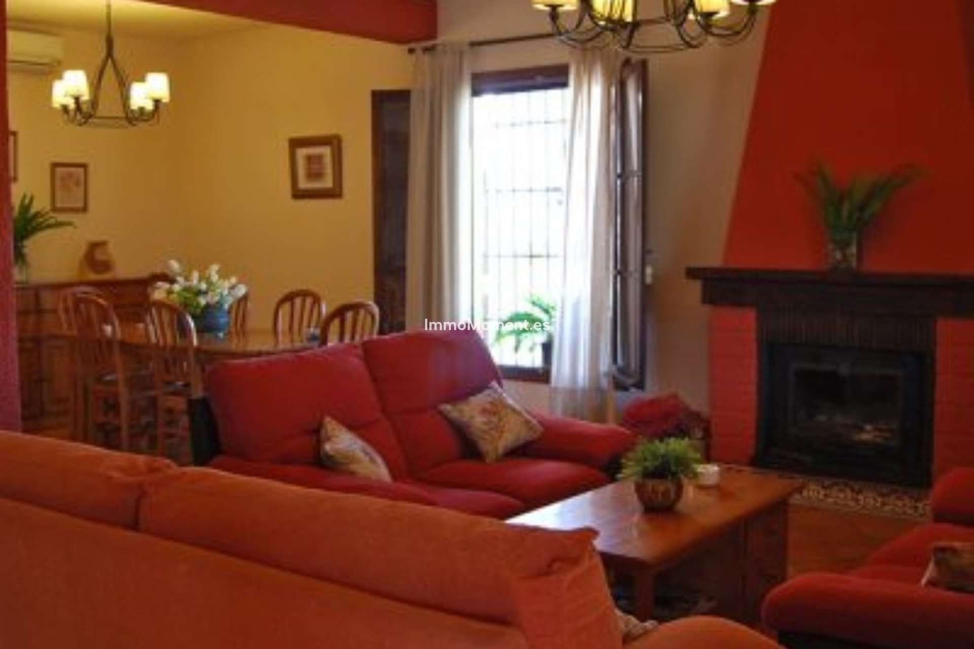 Resale - Villa - Inland  - Alhaurín de la Torre