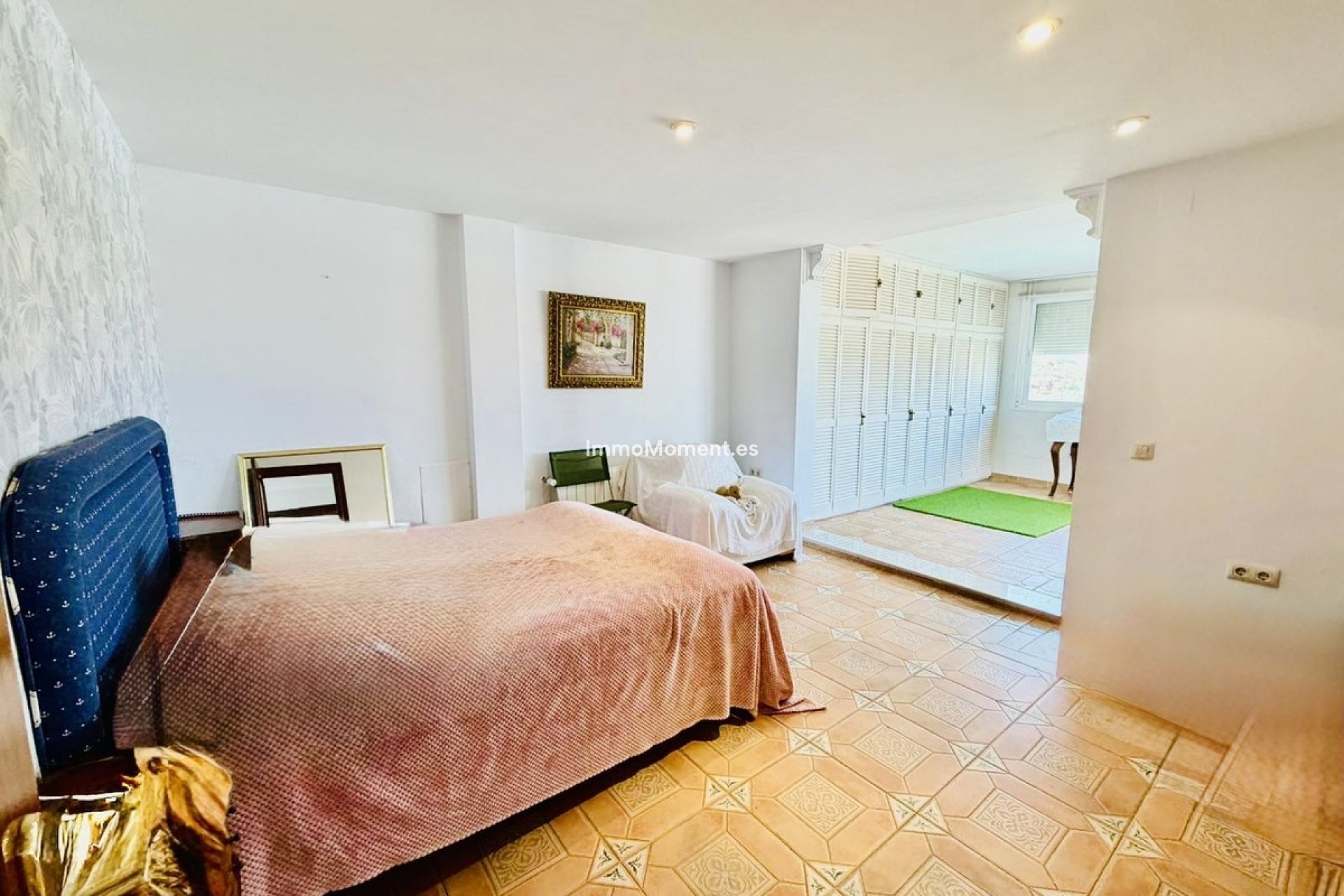 Resale - Villa - Inland  - Alhaurín de la Torre