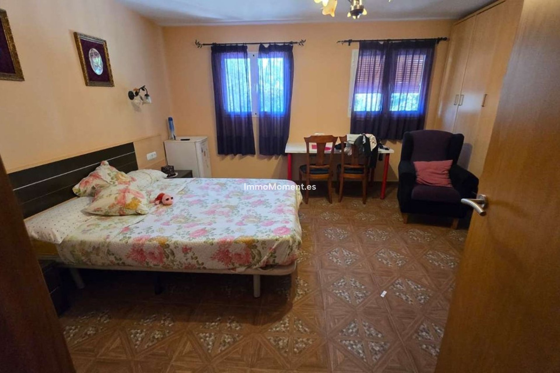 Resale - Villa - Inland  - Alhaurín de la Torre