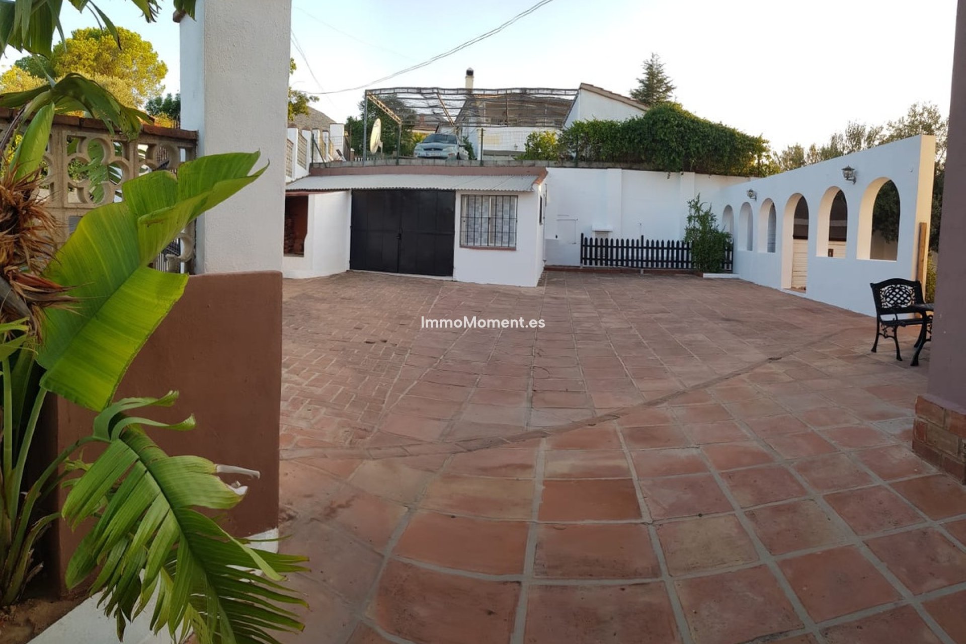 Resale - Villa - Inland  - Alhaurín de la Torre
